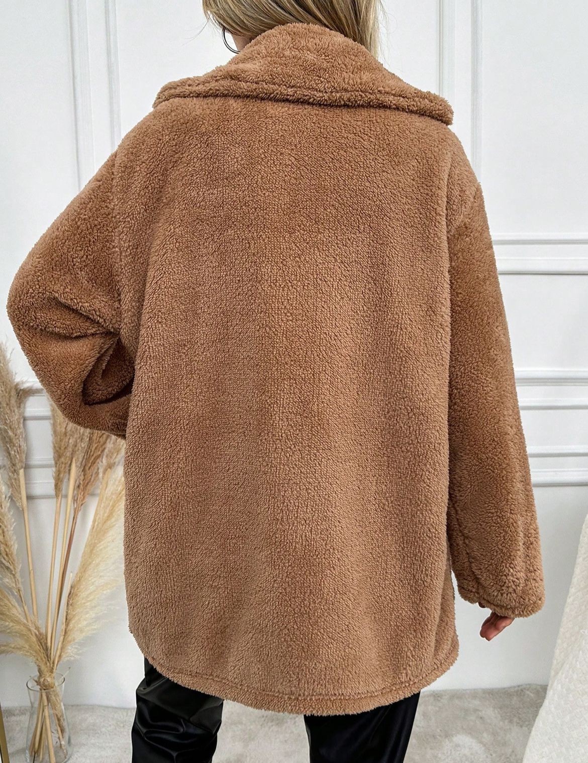 Düğmeli Oversize Peluş Kaban