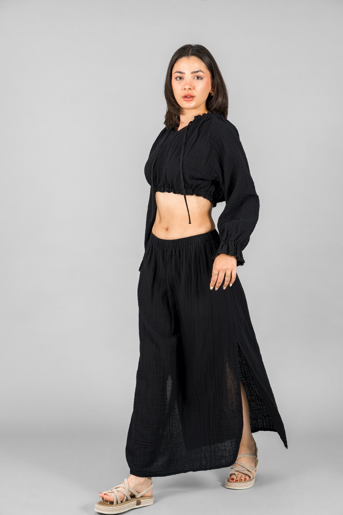 Yırtmaçlı Etek-Reglan Kol Crop Takım
