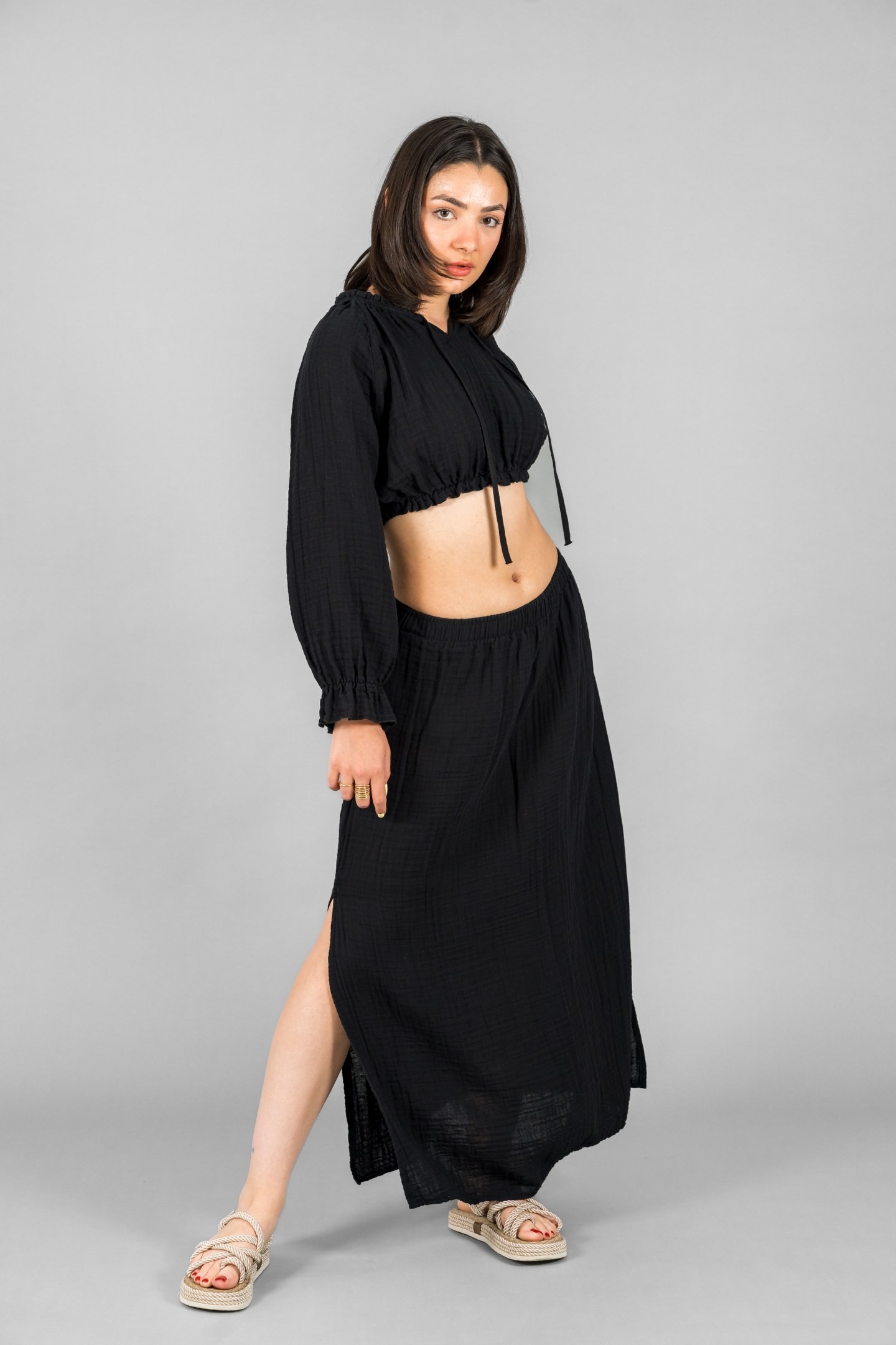 Yırtmaçlı Etek-Reglan Kol Crop Takım