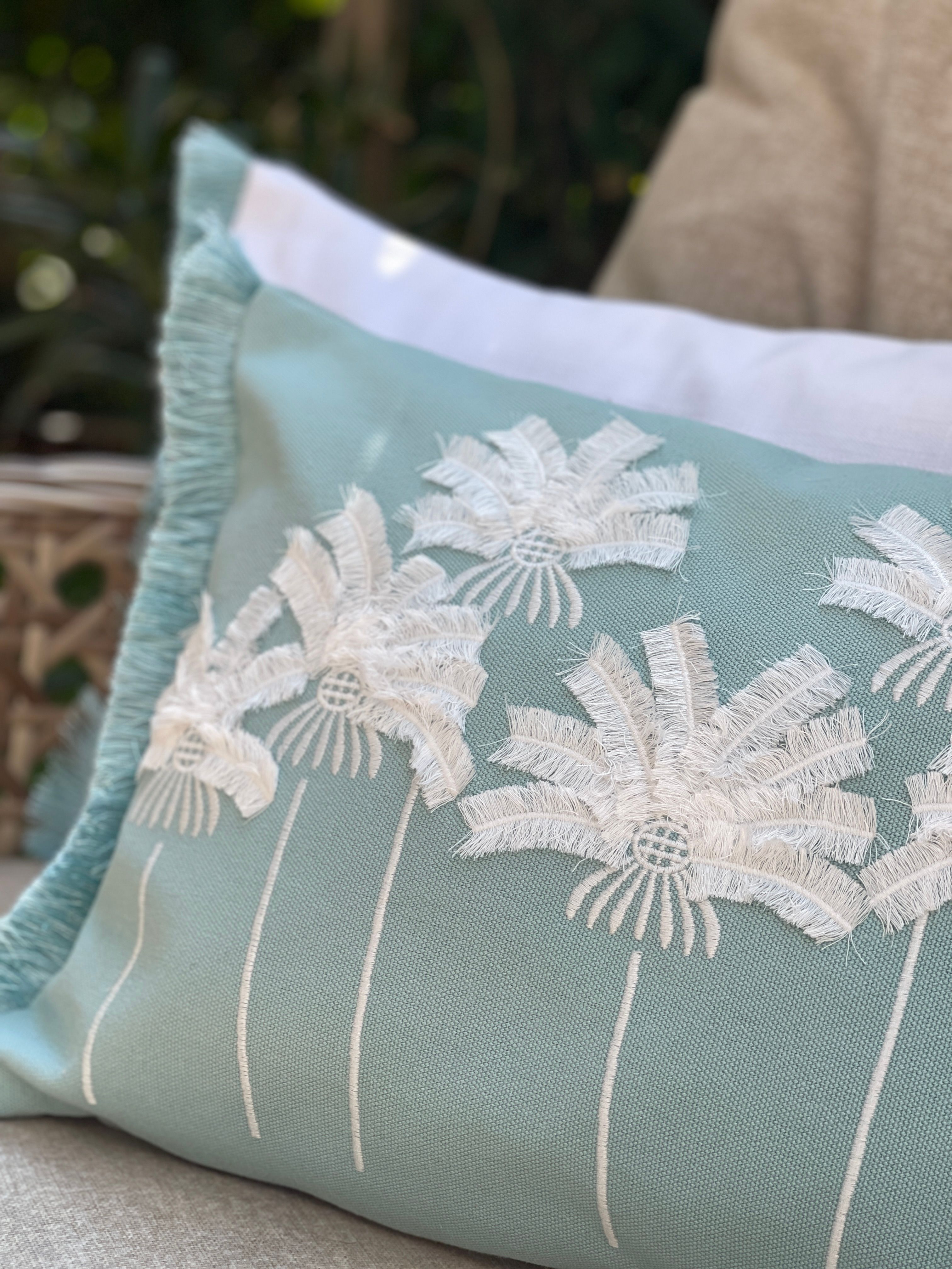 Palm Paradise Su Yeşili Kırlent Kılıfı