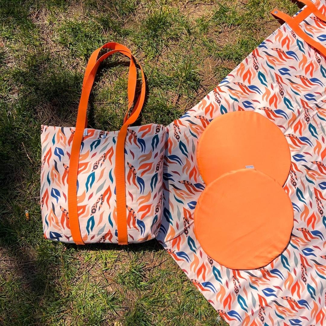 Fuchsia Colored Gingham Picnic Set