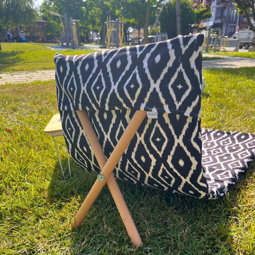 Black and White Color Camp Chair, Folding Beach Chair, Outdoor Garden Chair