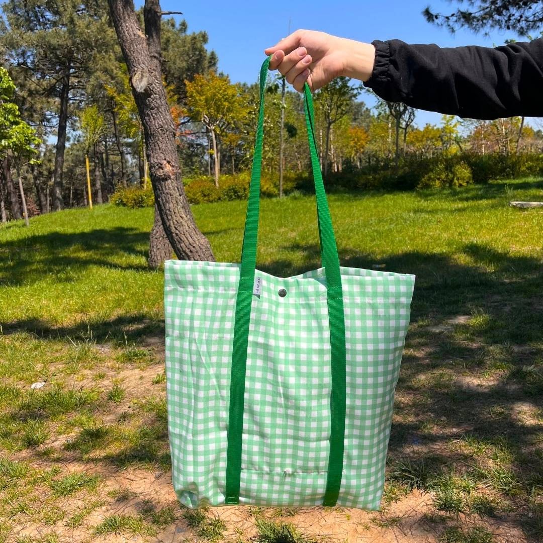 Green Picnic Bag