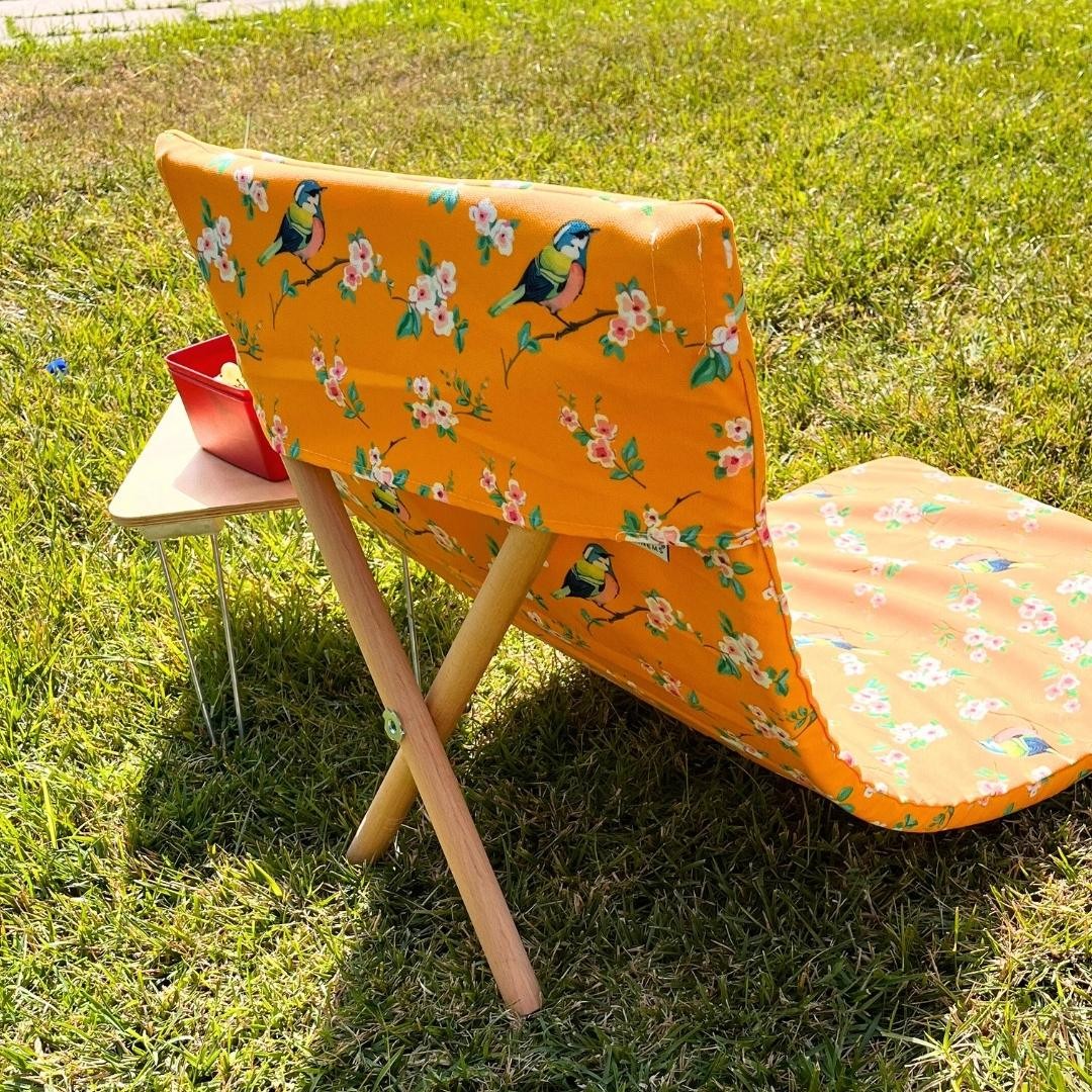 Pineapple Pattern Camp Chair, Folding Beach Chair, Outdoor Garden Chair