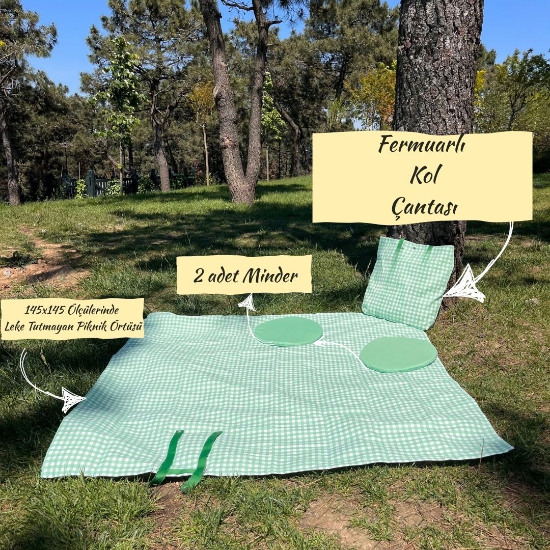Green Gingham Picnic Set