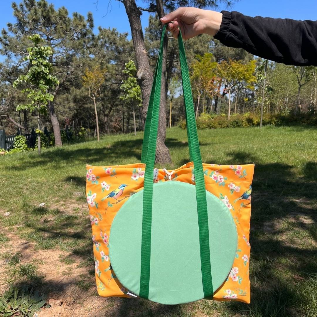 Bird Patterned Picnic Set