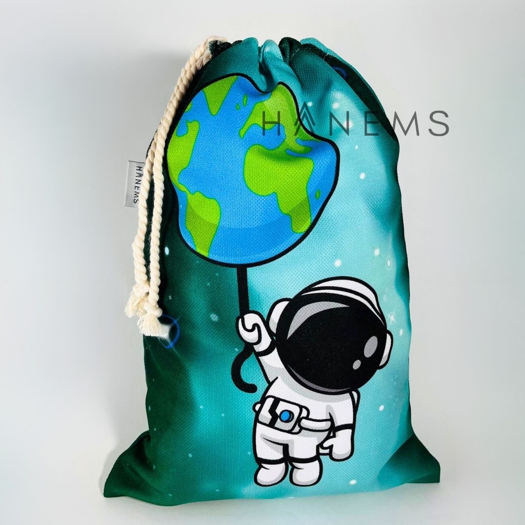 Astronaut pattern laundry bag, drawstring pouch, wash bag, spare clothes bag, toiletry, kids pouch , travel pouch, bag organiser, storage bag, christmas gift, shoes bag