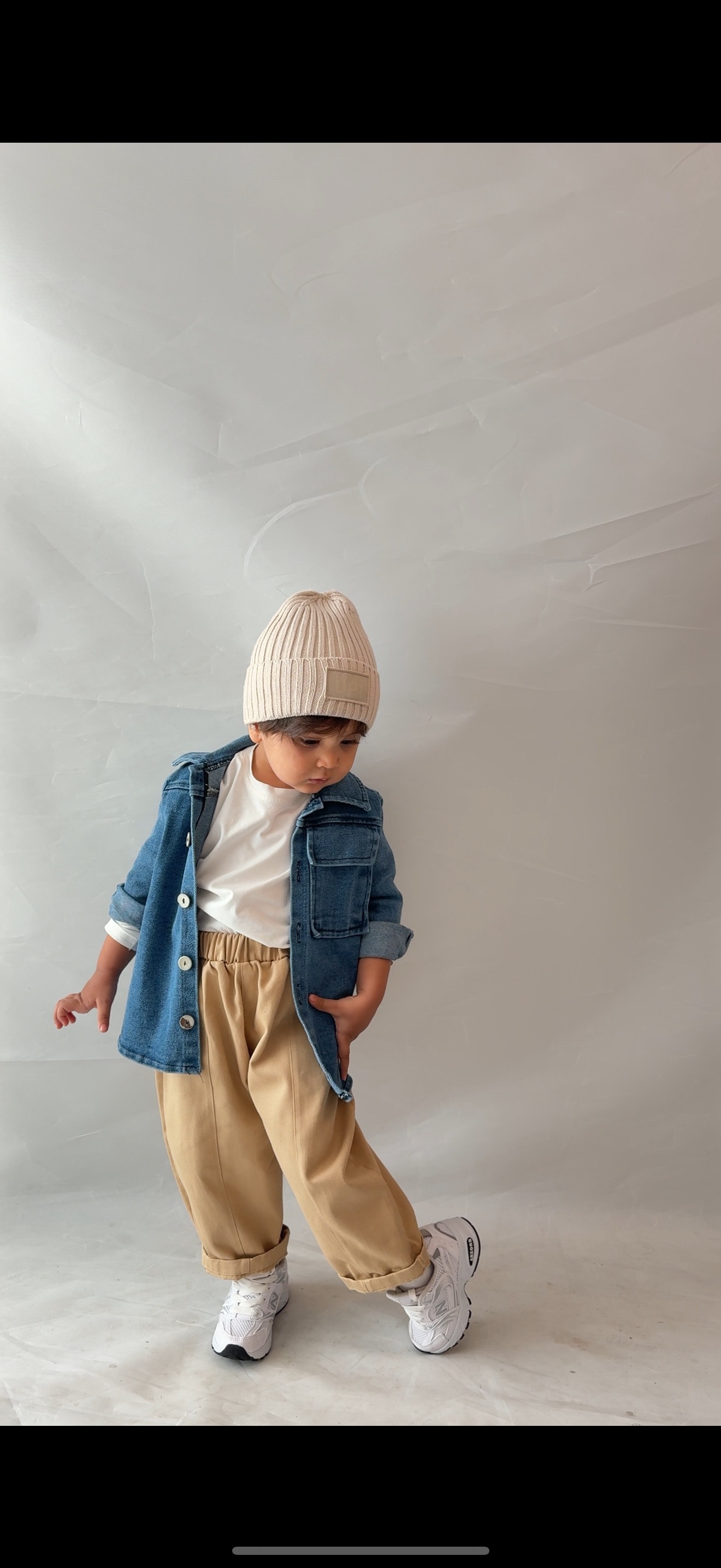 kot gömlek krem pantolon