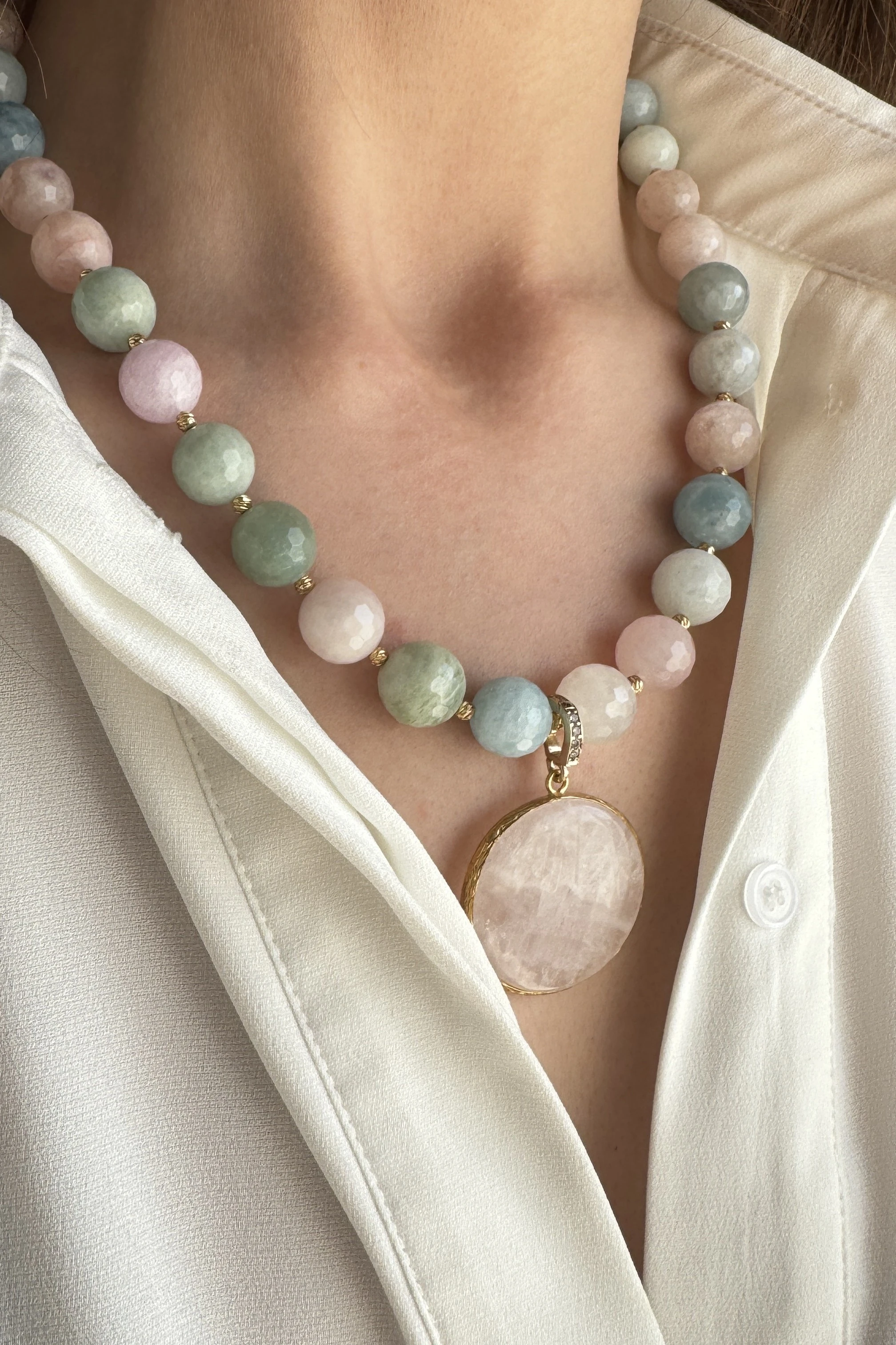 Morganit Rose Kuvars Kolye