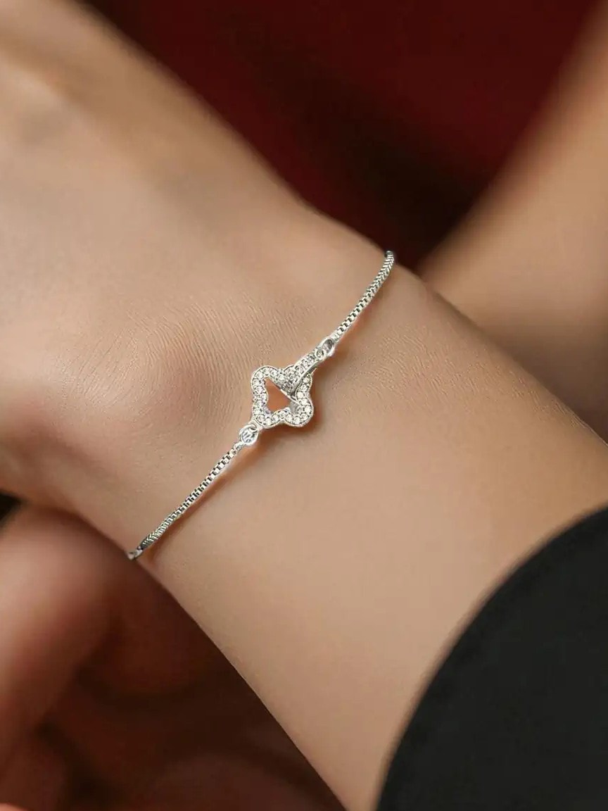 Taşlı Yonca Bileklik - SILVER