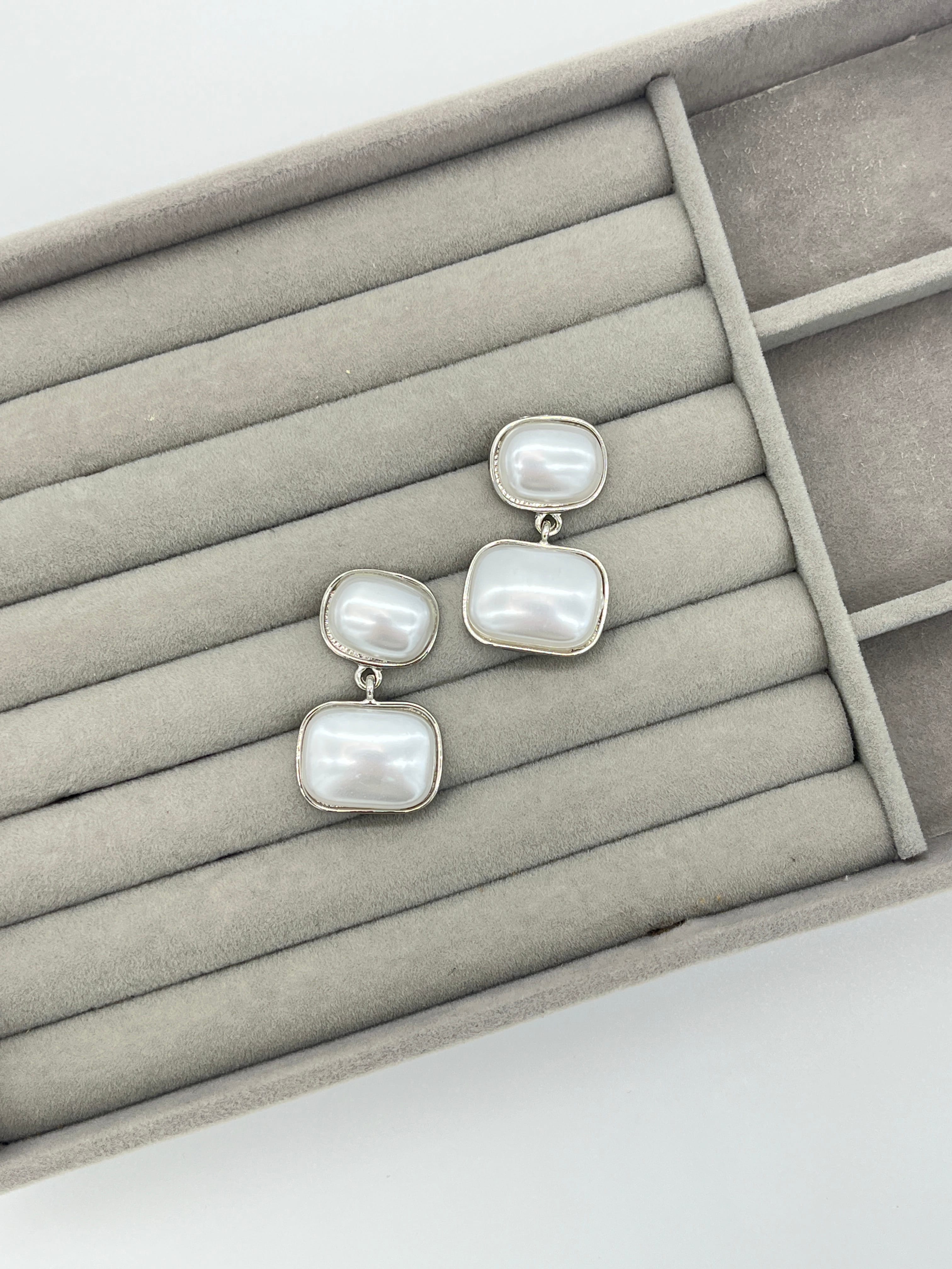 Sallantılı inci küpe - SILVER