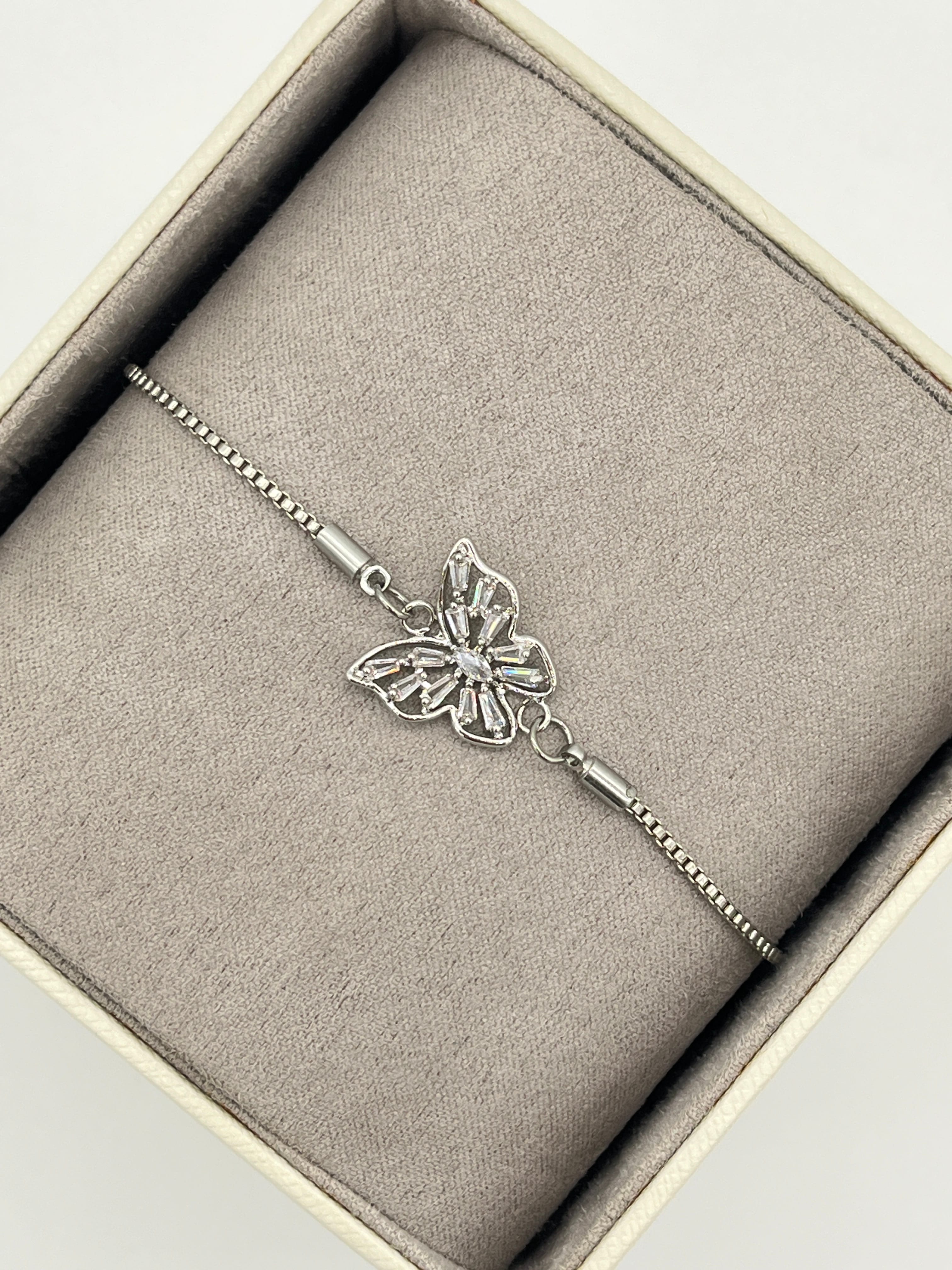 Baget Taşlı Kelebek Bileklik - SILVER