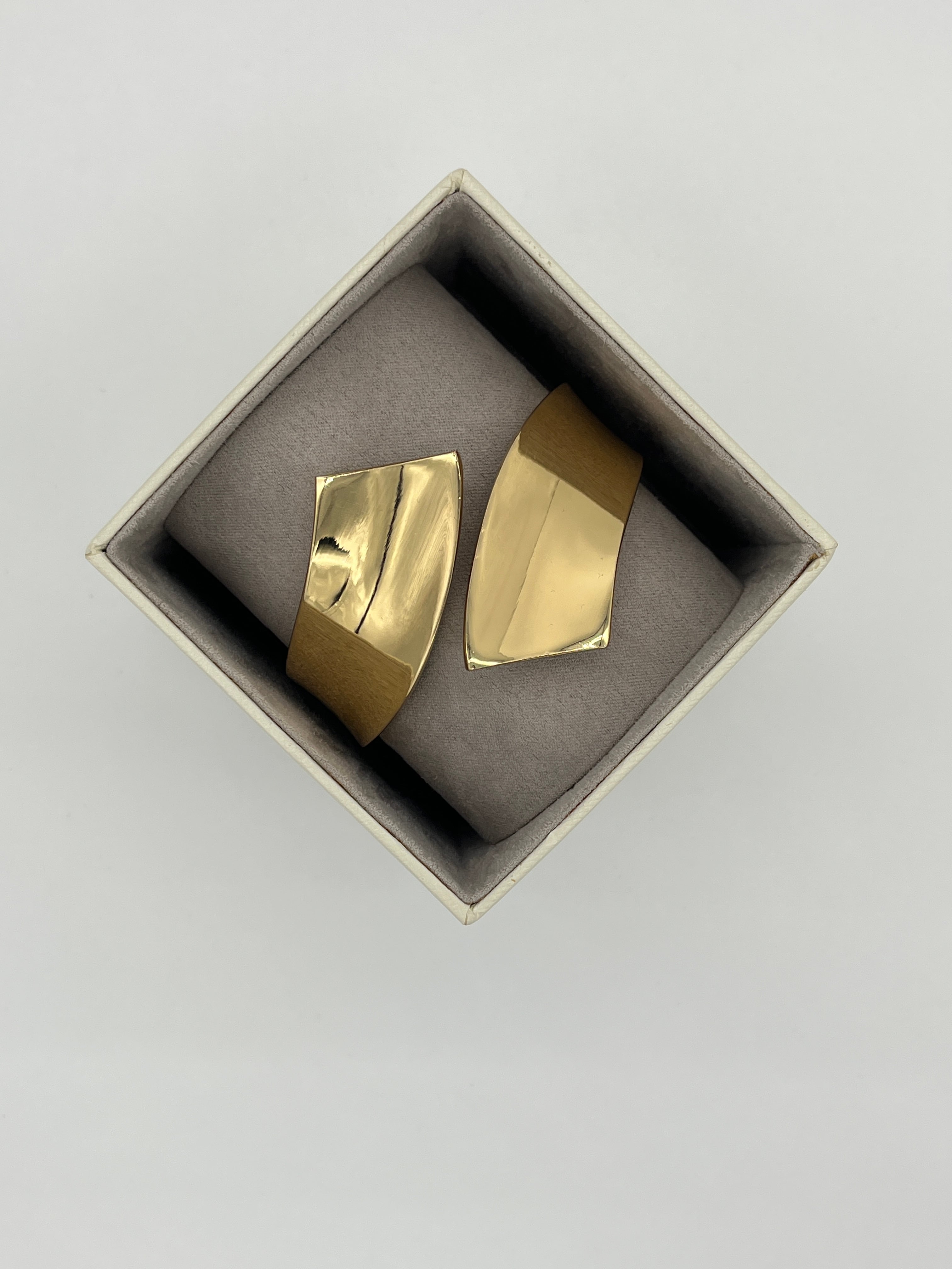 Özel Tasarım Kelepçe Bileklik V2 - GOLD