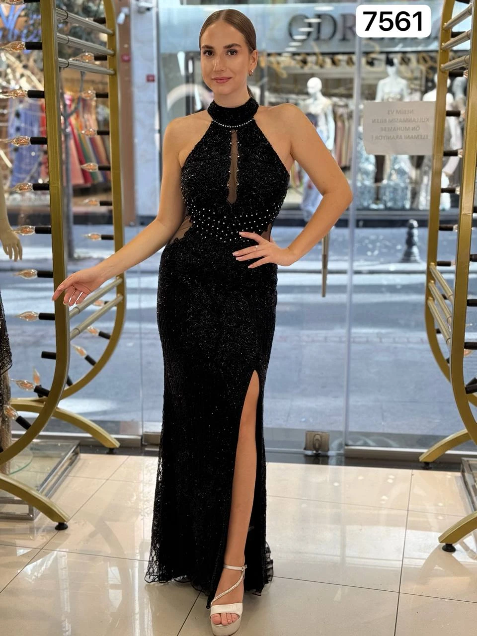 Halter Yaka Taş Detaylı Şık Abiye  Elbise