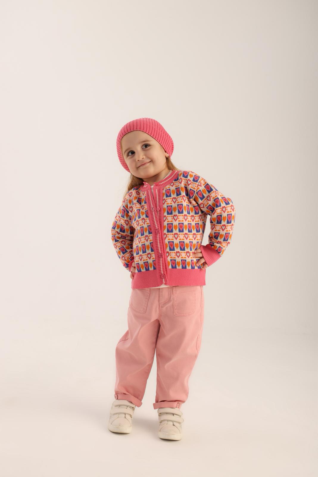 Kalpli Hırka, Baskılı Tişört ve Denim Pembe Pantolon