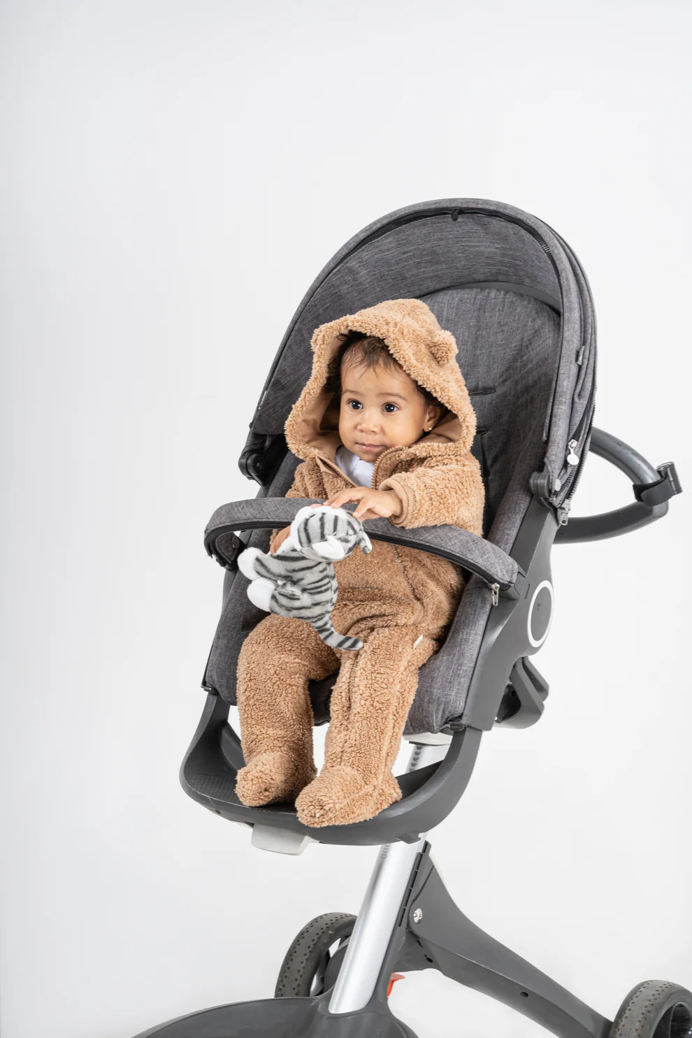 Ayı Kulaklı Kapüşonlu Peluş Tulum