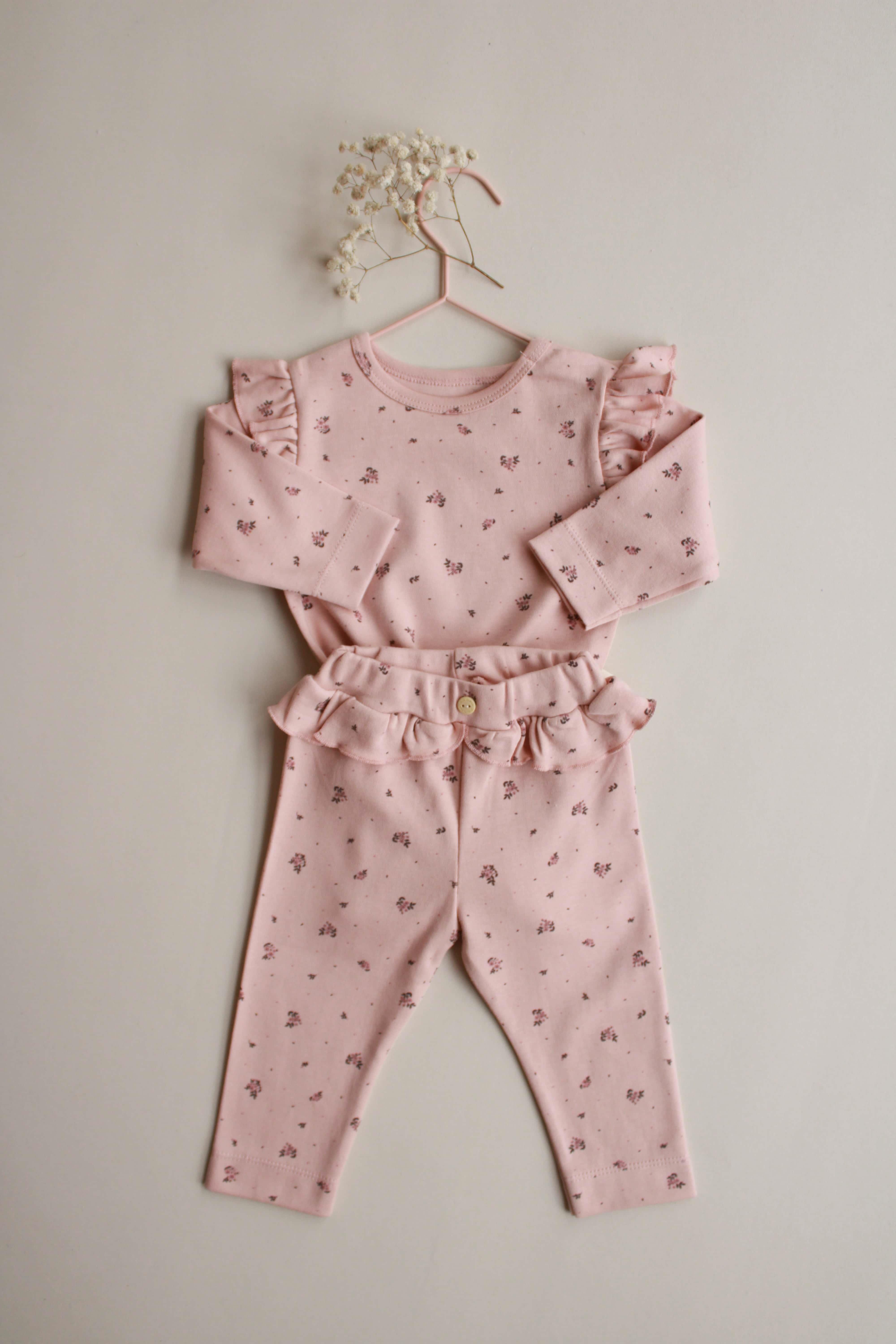 Gül Baskılı Fırfırlı Body Tayt Takım