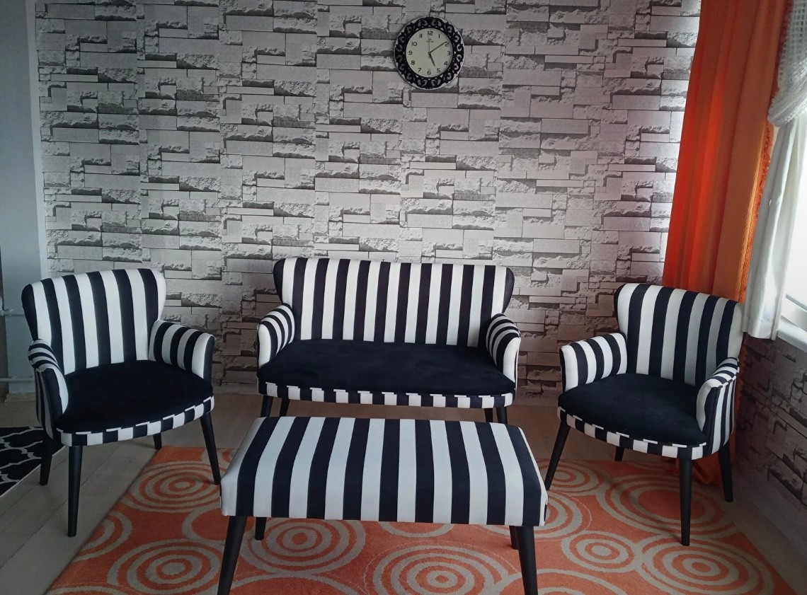 Zebra Model Siyah Beyaz ÇAy Seti Oturma Grubu | 4 Parça Modern Takım 2+1+1+Bench