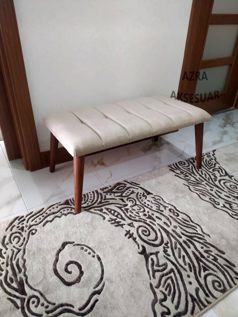 Bench - Puf - Bank - Ahşap Ayaklı - Ahşap Bench - Çift Kişilik Puf - KREM