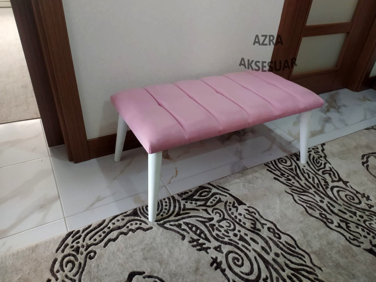 Bench - Puf - Bank - Ahşap Ayaklı - Ahşap Bench - Çift Kişilik Puf - Pembe
