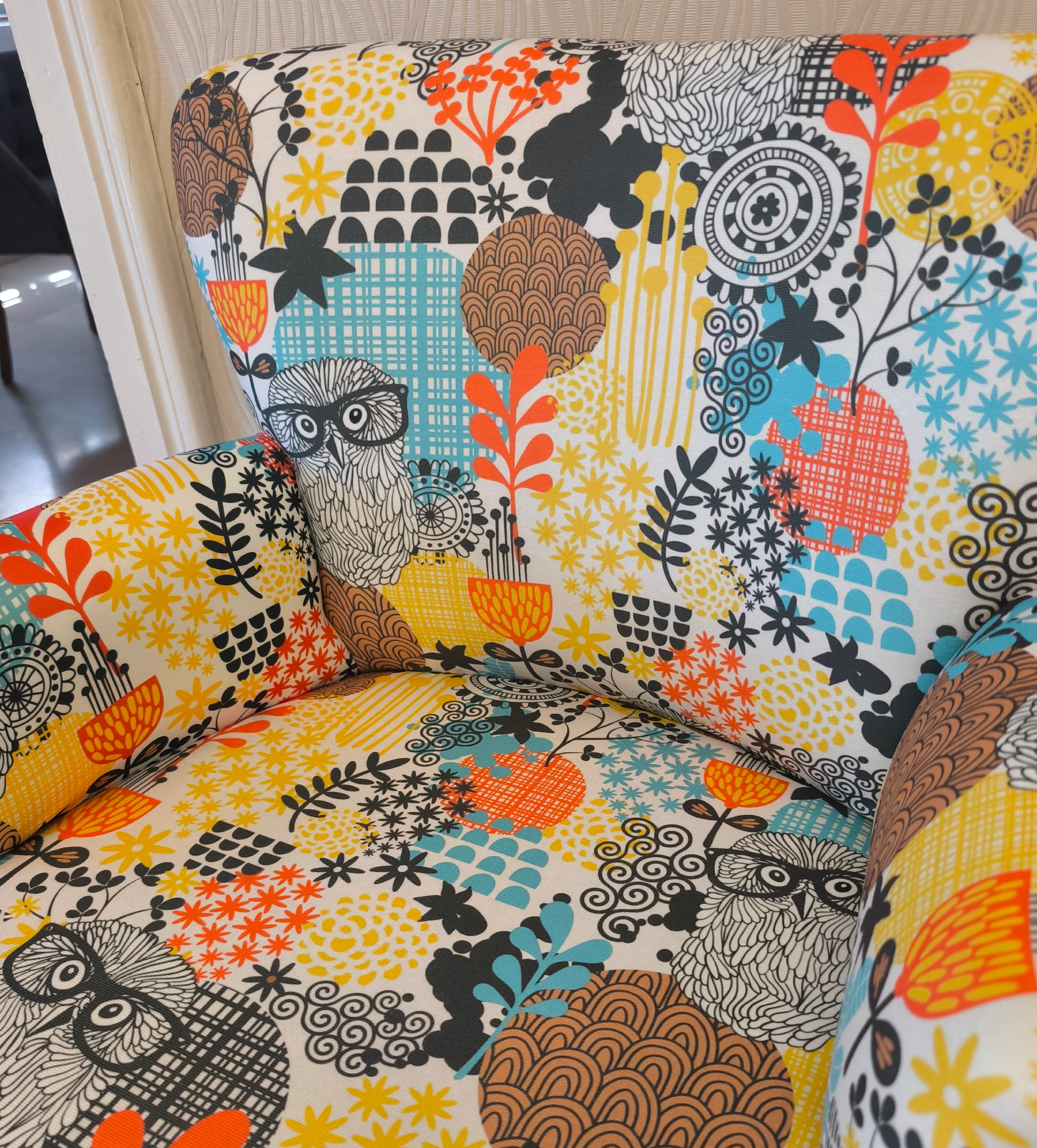 Roma Modern Tekli Koltuk Berjer - Dijital Baskılı Kumaş - Ahşap Ayak - Baykuş Desen