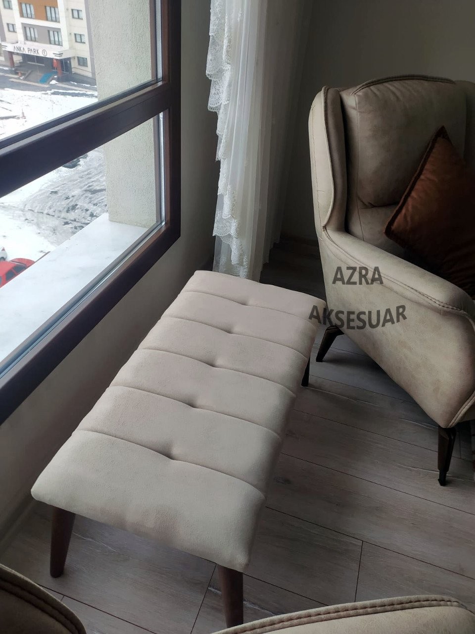 Bench - Puf - Bank - Ahşap Ayaklı - Ahşap Bench - Çift Kişilik Puf - KREM