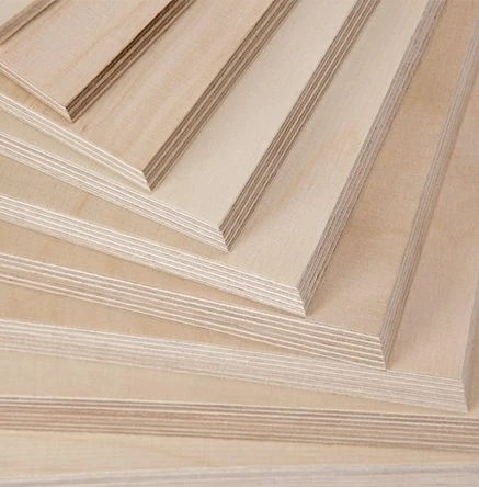 Kontrplak - Rus Birch WBP Tutkallı 1250 x 2500 (18mm)
