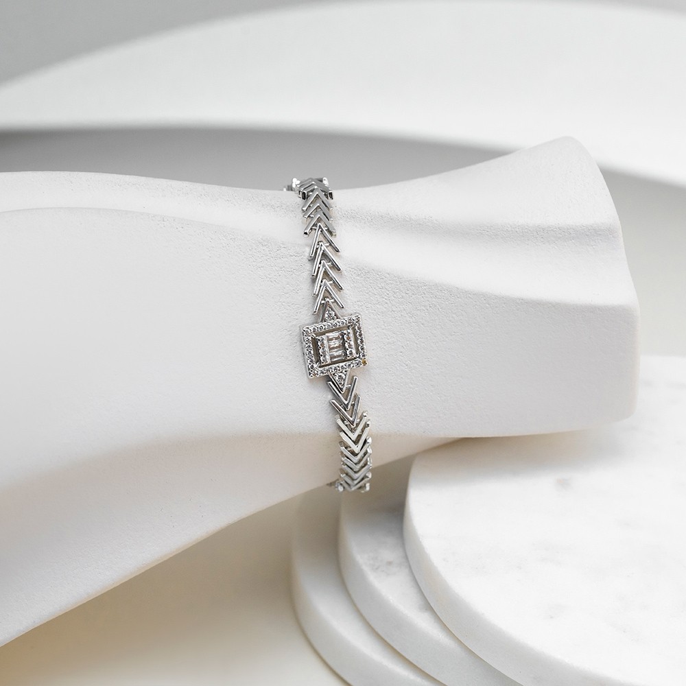 Taşlı Balıksırtı Vip Silver Bileklik