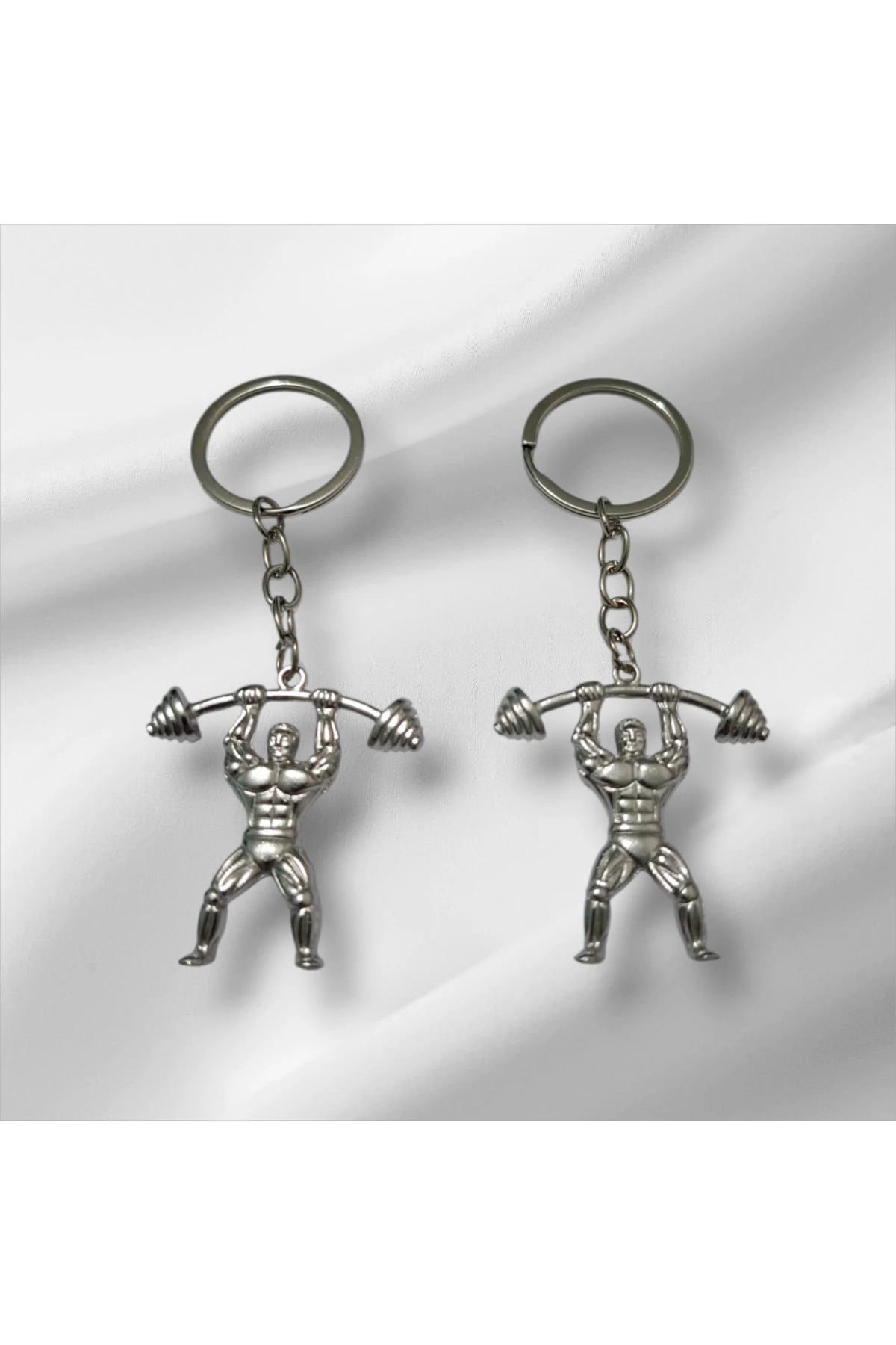 Metal Gümüş Renk Halterci Anahtarlık – Sporcu ve Fitness Severler İçin Hediyelik