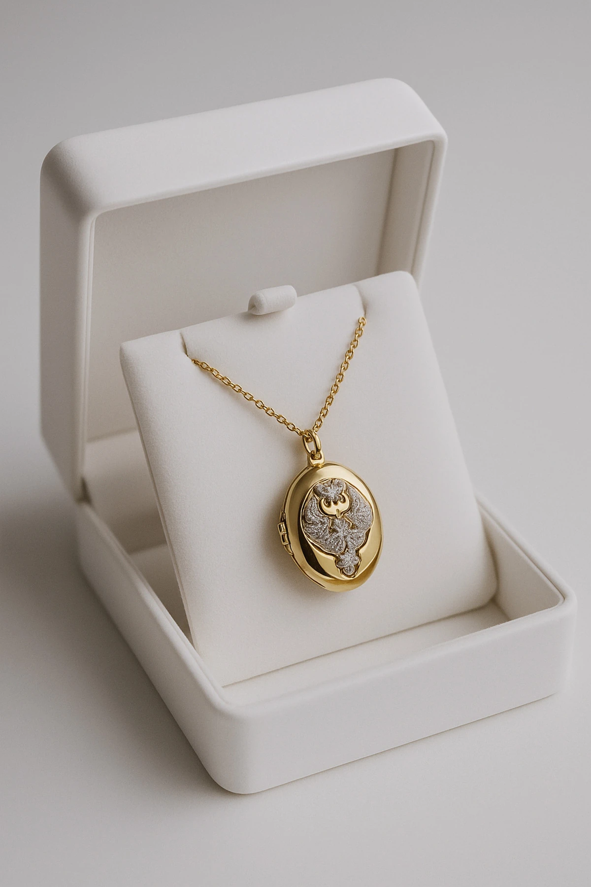 Altın Kaplama Kararmaz Çelik Alya Kolye – Uzak Şehir Anka Kuşunun Yeniden Doğuş Işıltısı