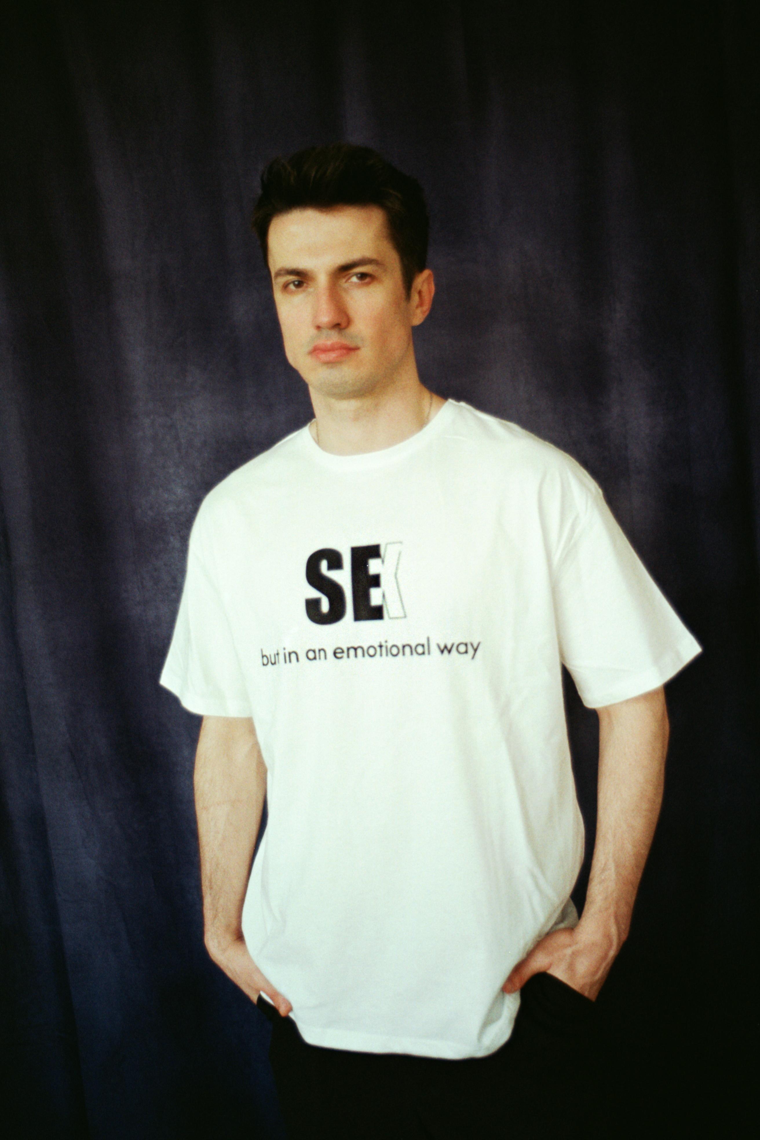 SEX but in an emotional way T-shirt