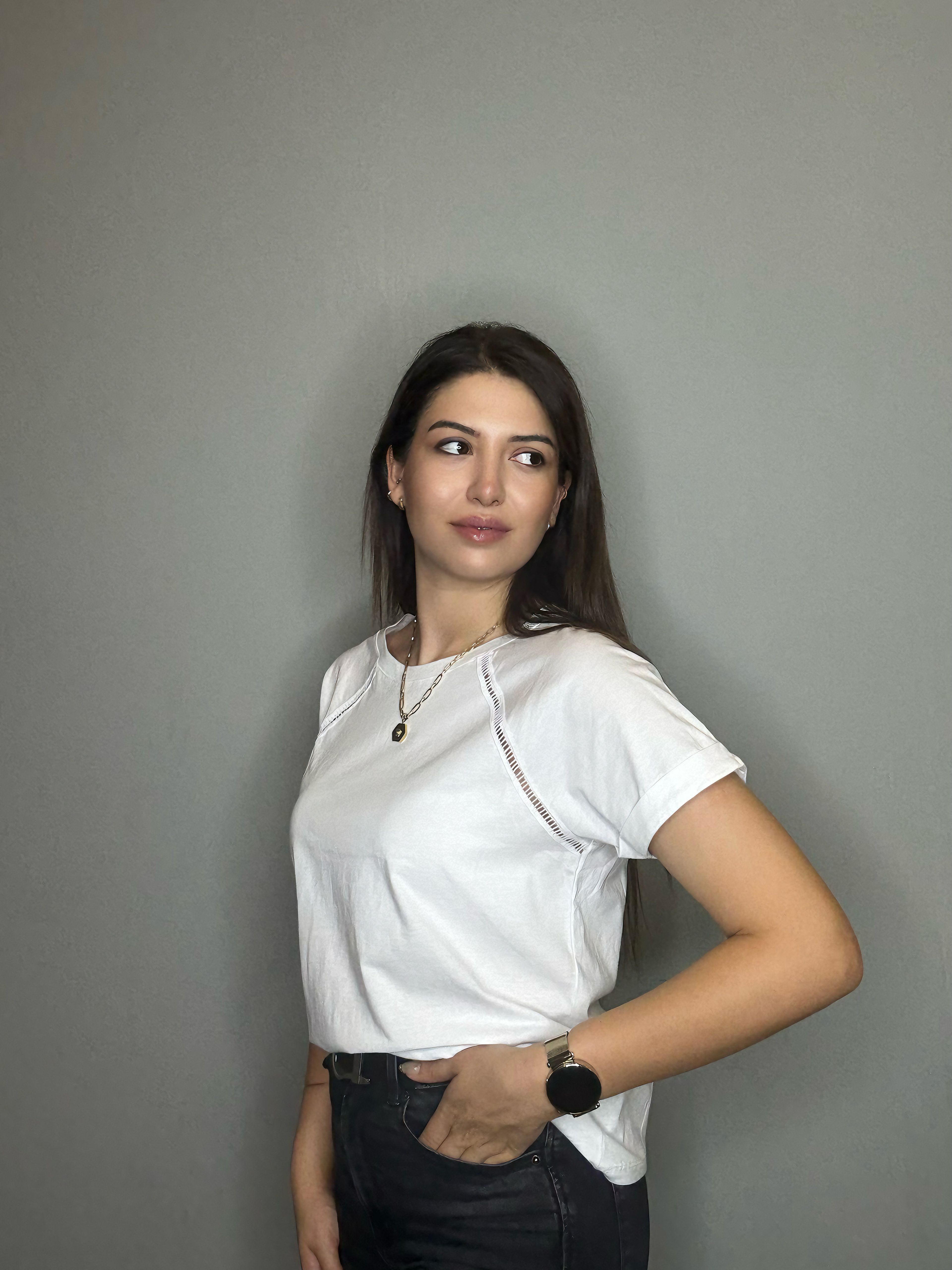 KAROL BEYAZ BASIC TSHİRT