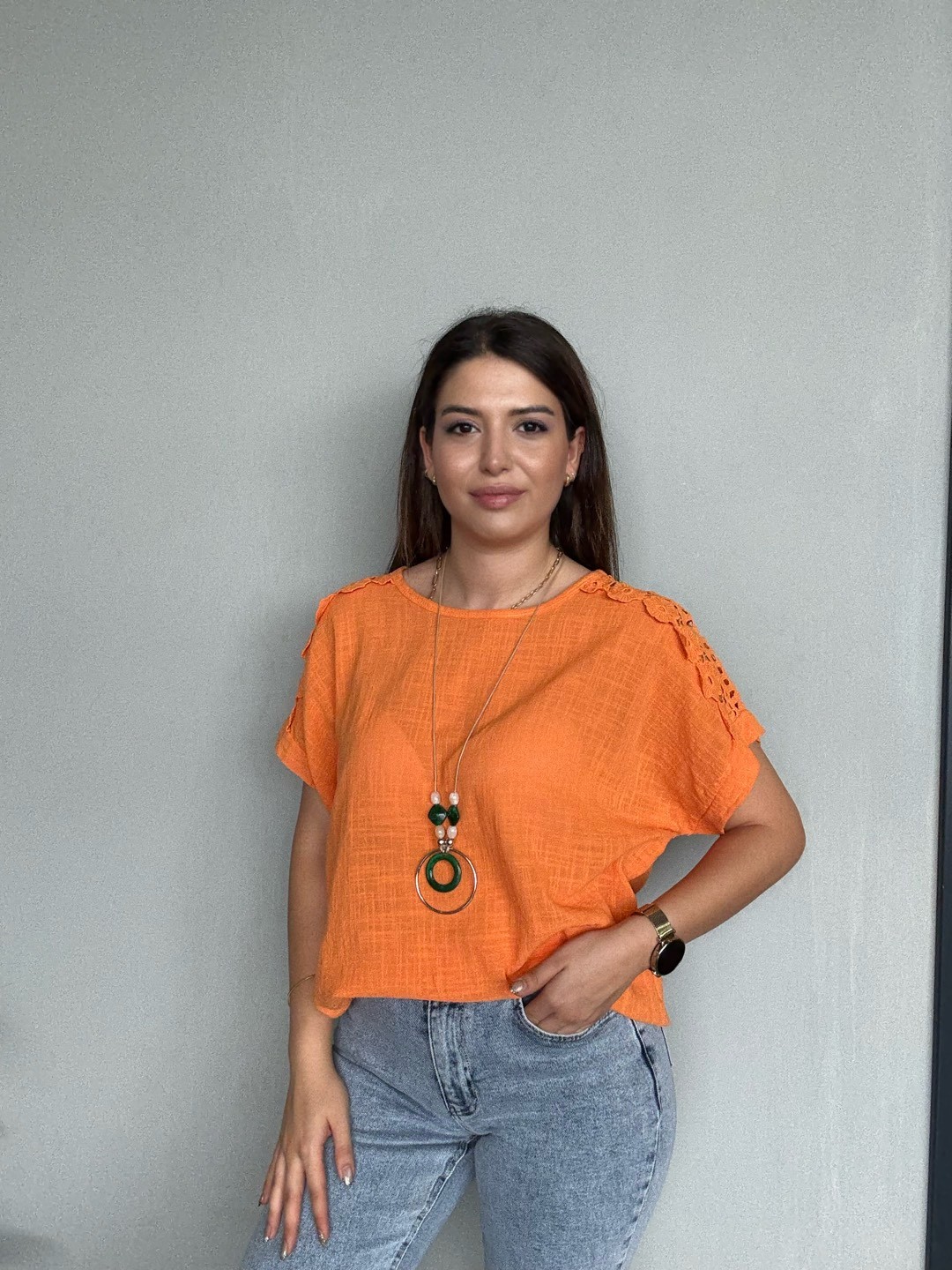Keten Omuz Detay Kolyeli Turuncu Tshirt