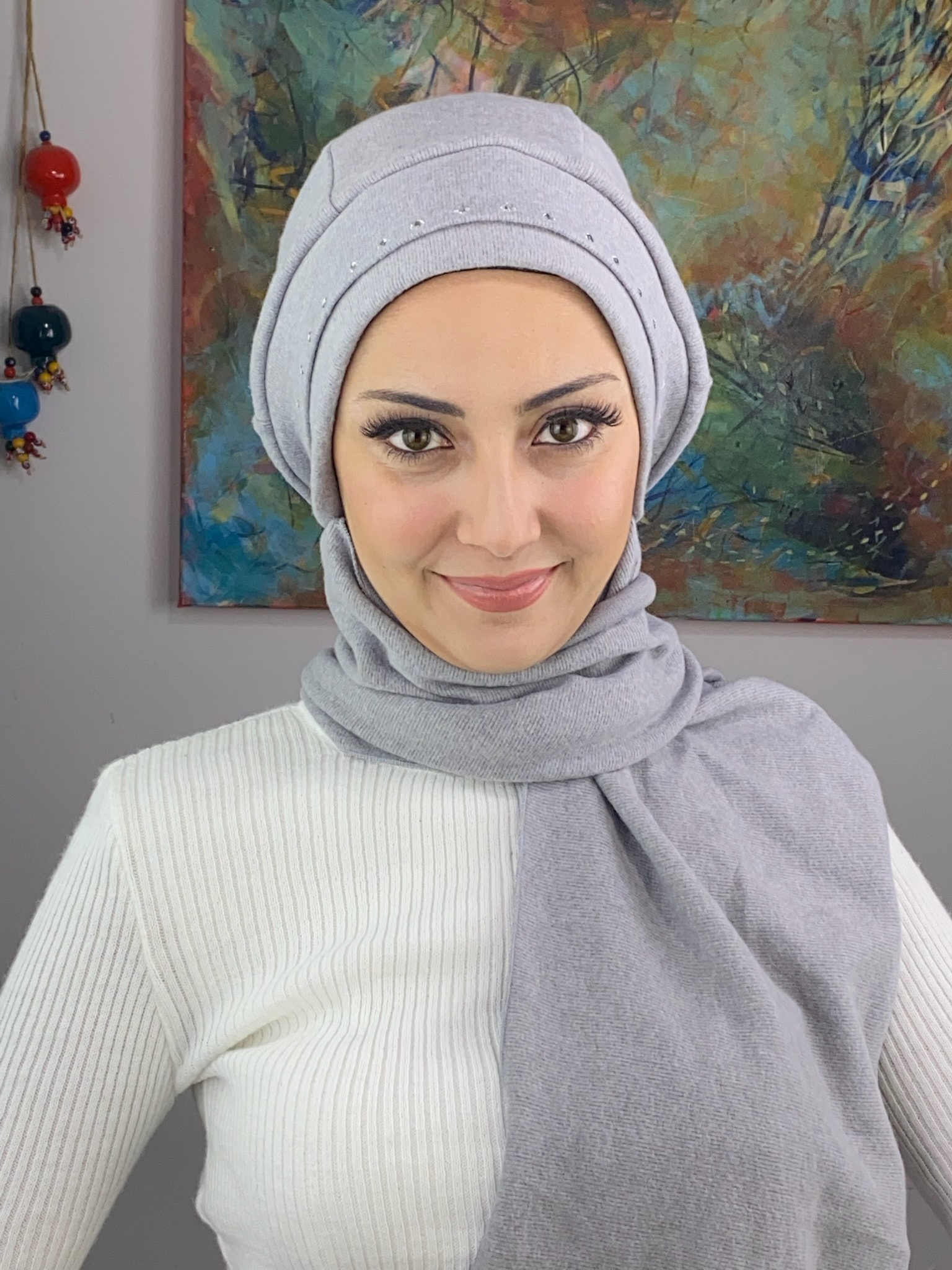 KARE TAŞ DETAYLI BERE