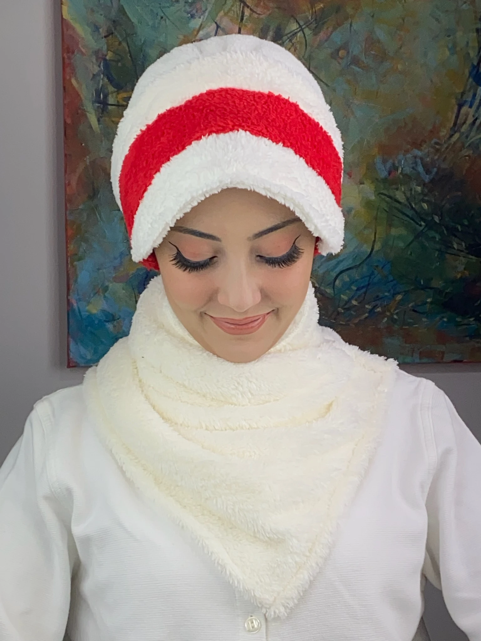 ÇİFT RENK PELUŞ ŞAPKA 