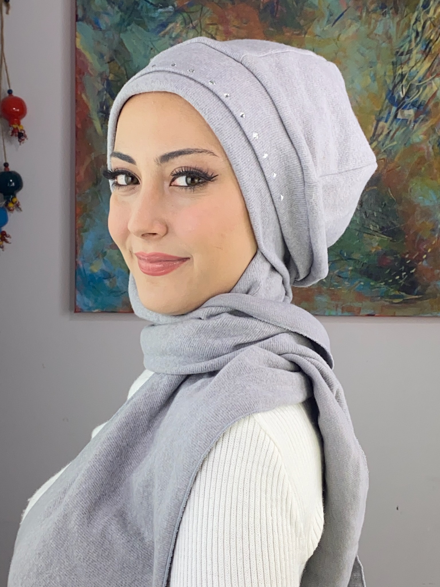 KARE TAŞ DETAYLI BERE