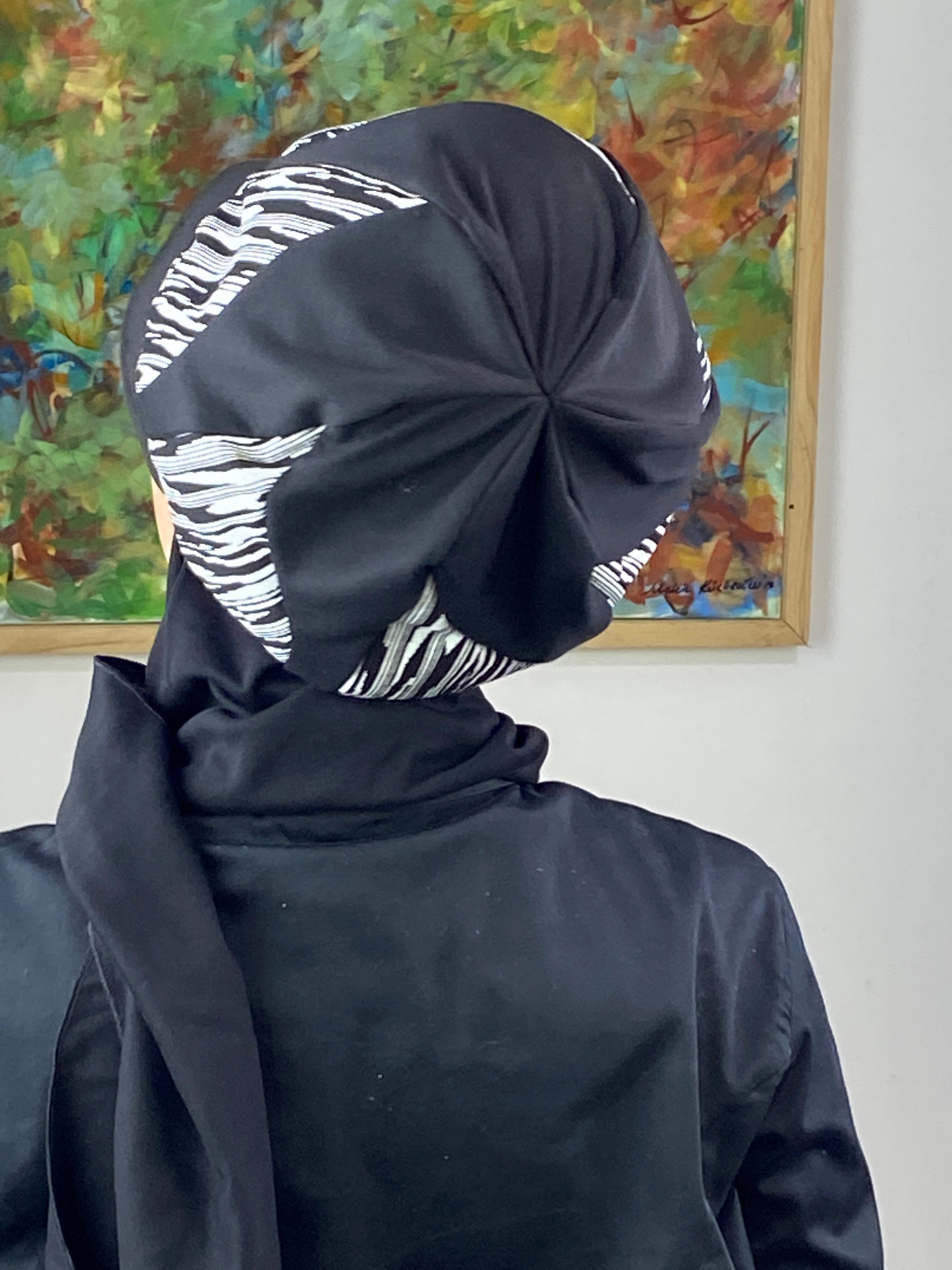 Damla Model Çizgili Haroşalı Tesettür Şapka Şal