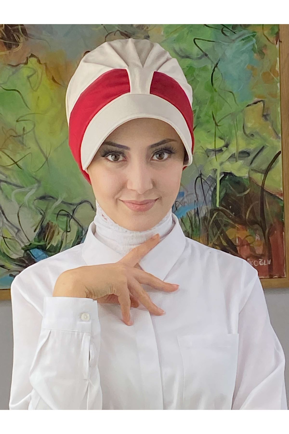 Cırtcırtlı Kırmızı Simli Şifon Fularlı Şapka