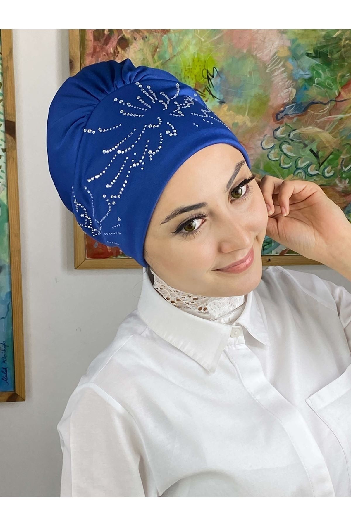 Fişek Model Taşlı Saks Mavisi Bone