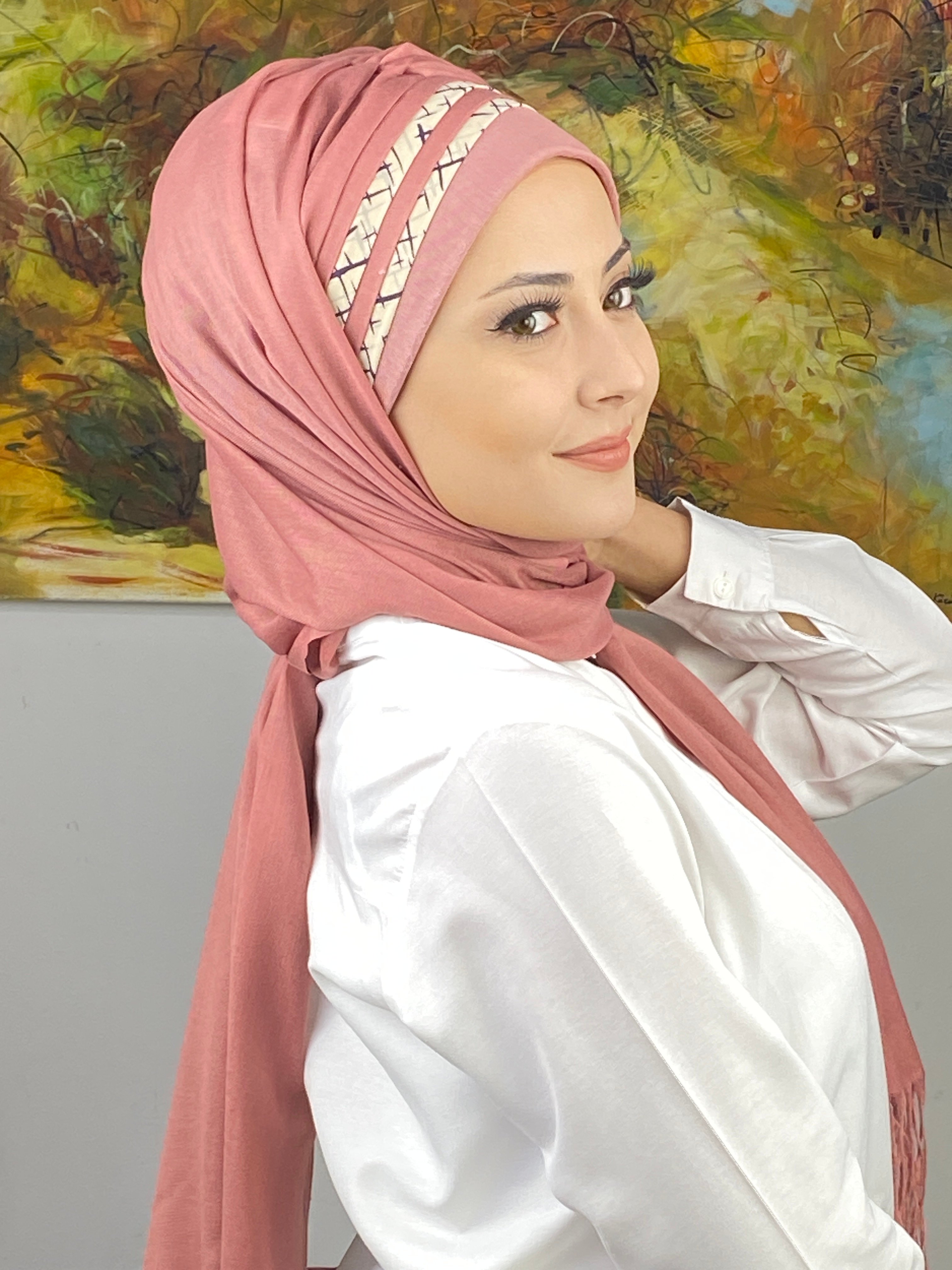  Saray Model Krem Şerit Desenli Hazır Şal