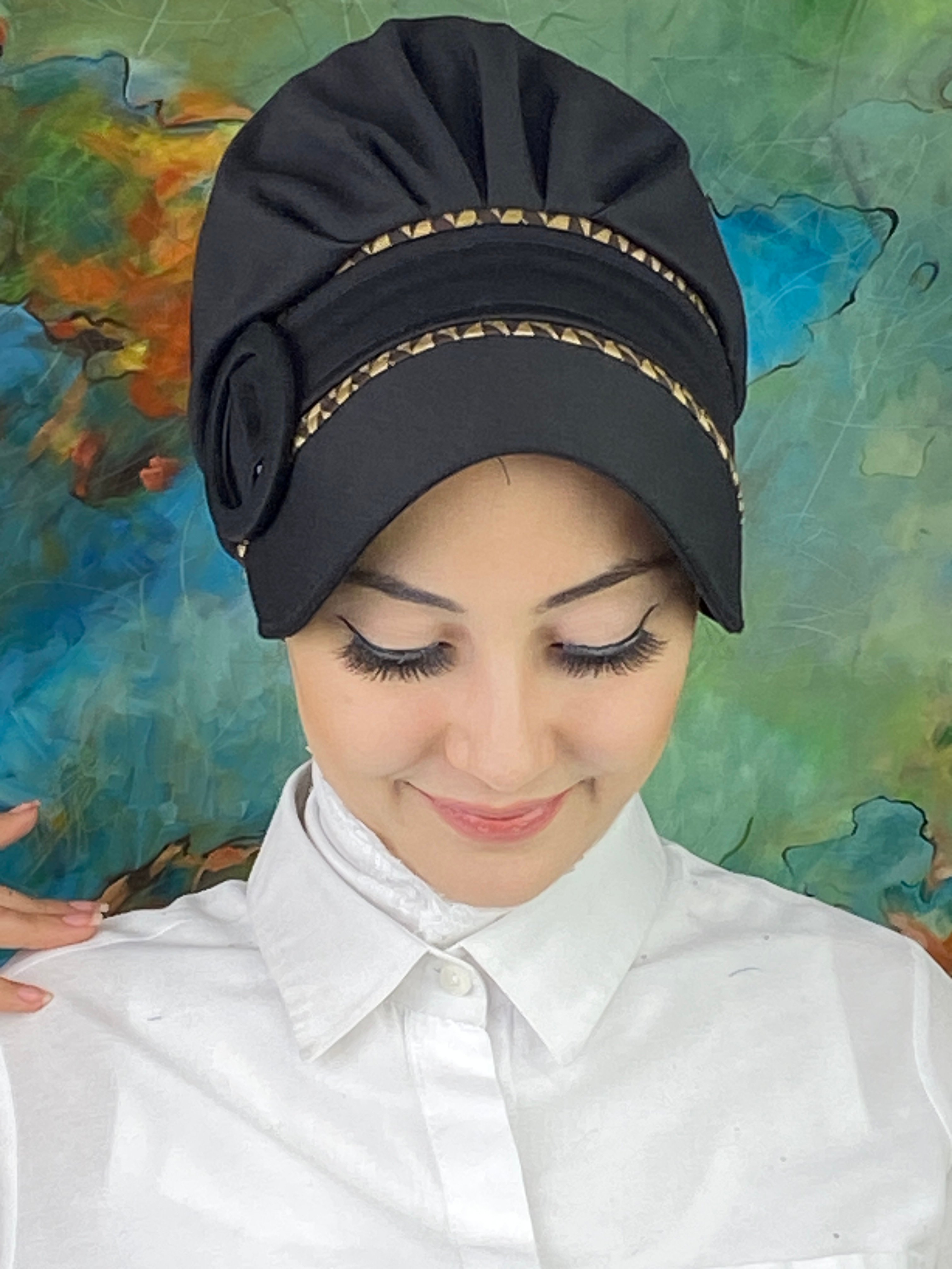 Nazlı Model Tokalı Başak Desenli Tesettür Şapka