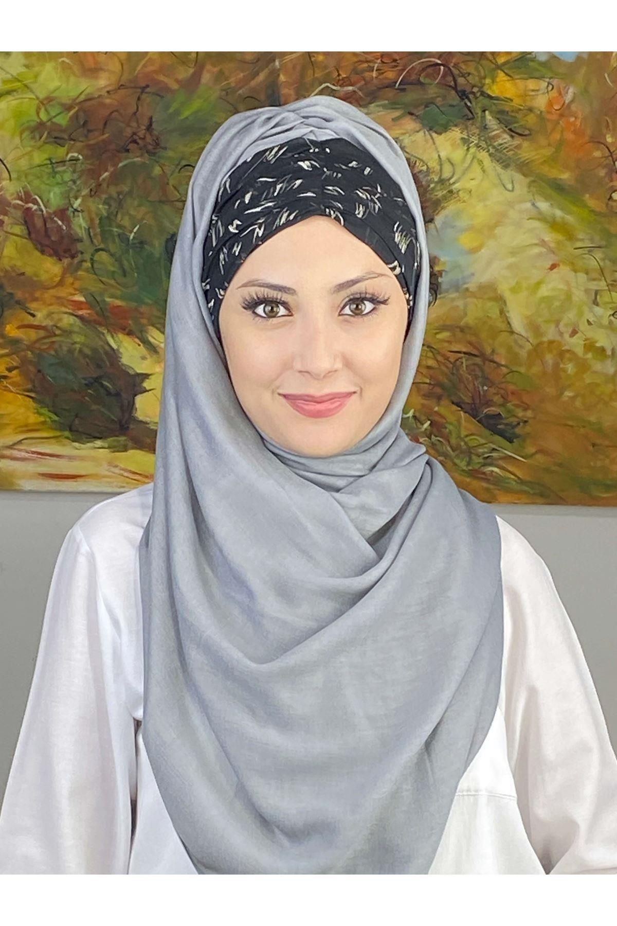 Siyah Beyaz Desenli Açık Gri Büzgülü Hazır Şal