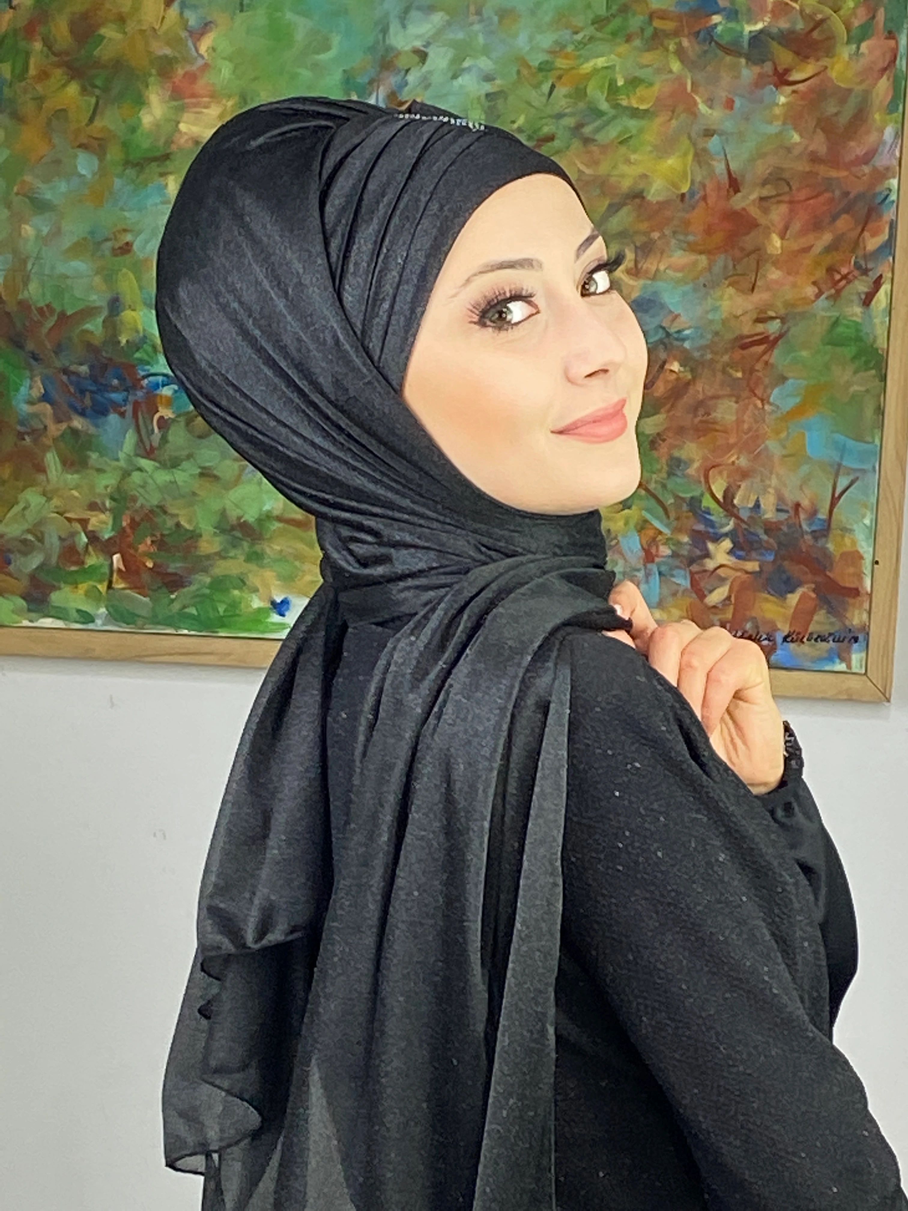 Pullu Model Simli Şifon Büzgülü Şal