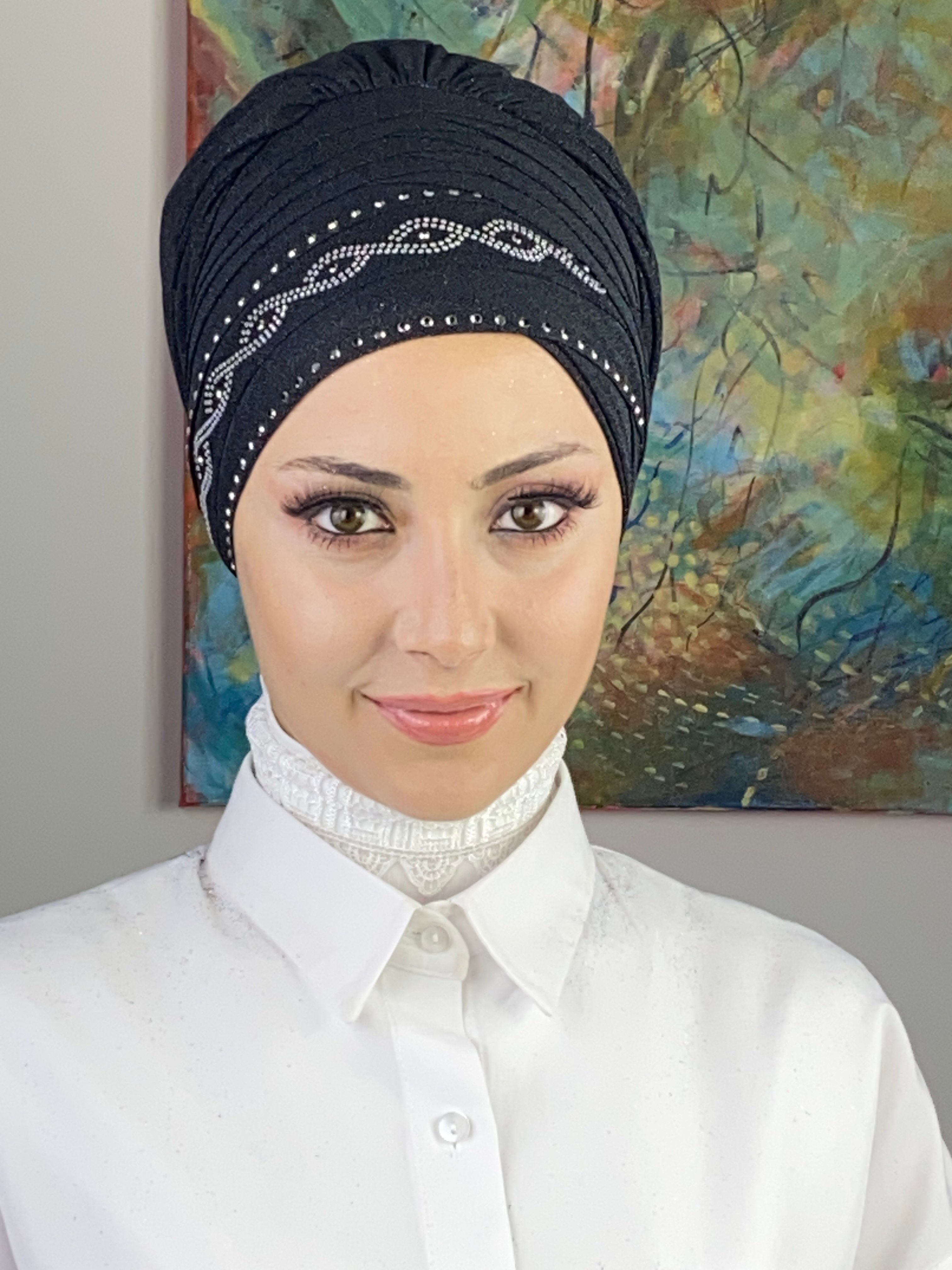 Kuşgözü Model Gümüş Taşlı&Konik Ortası Siyah Taşlı Simli Şifon Bone Şal
