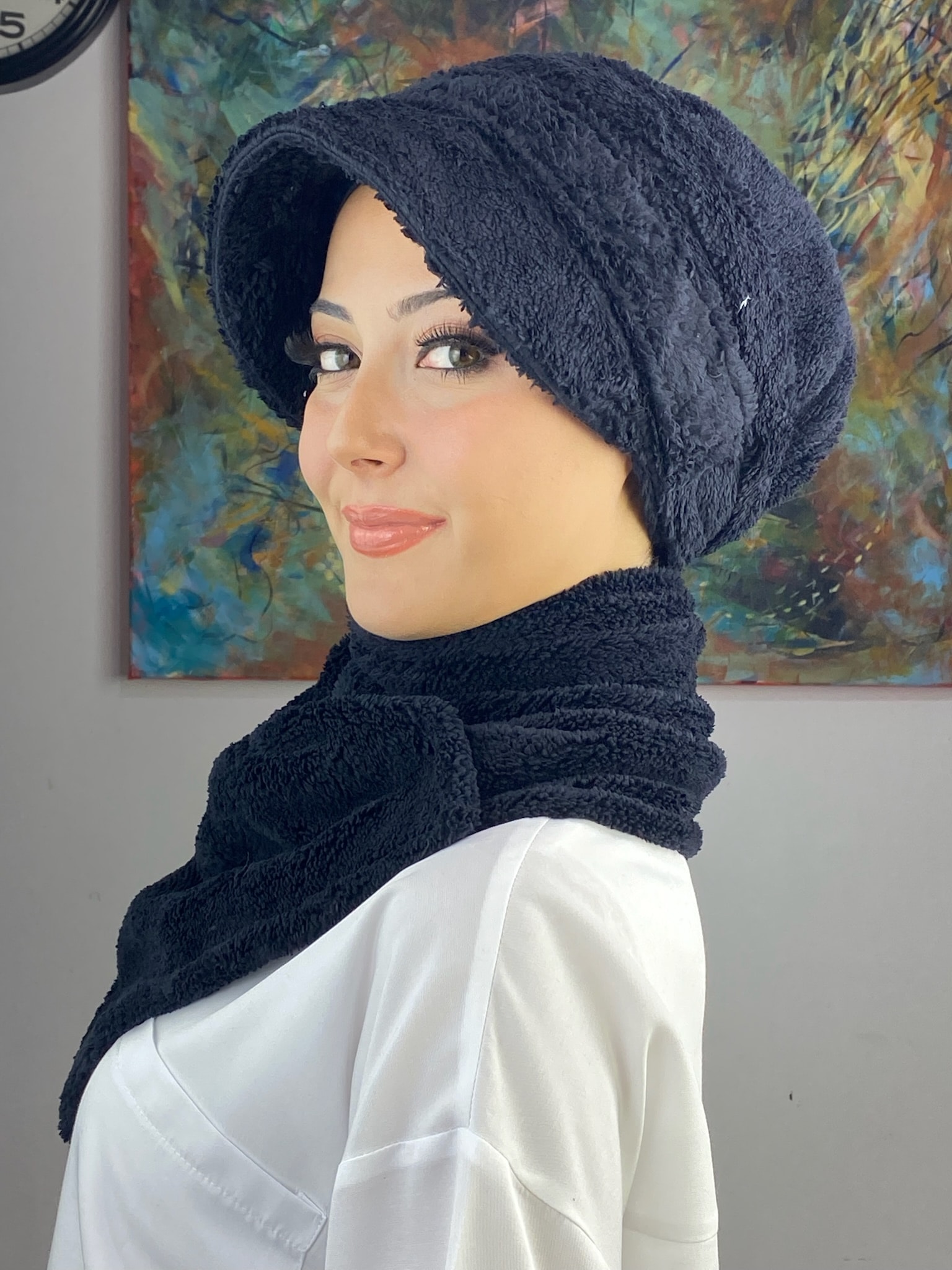 TOKALI PELUŞ ŞAPKA 