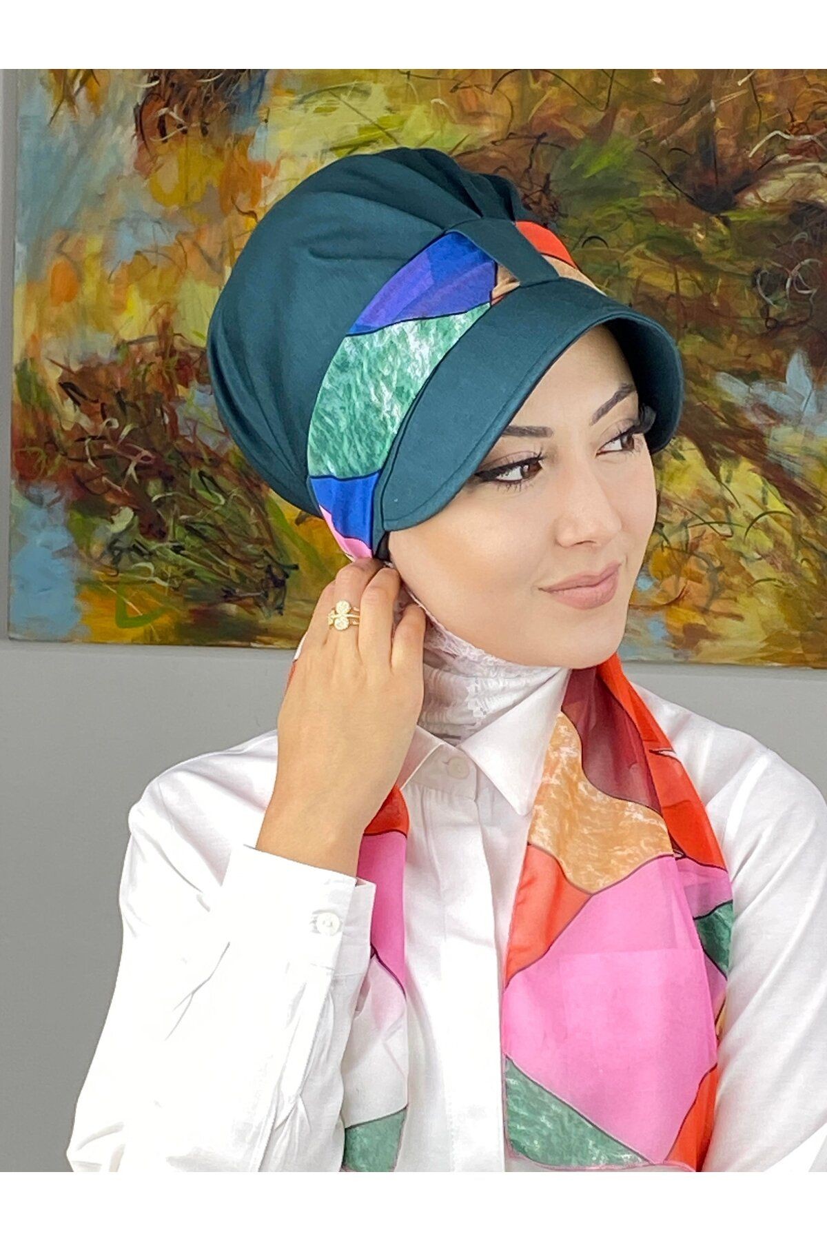Floral Desenli Tek Biritli Fularlı Şapka
