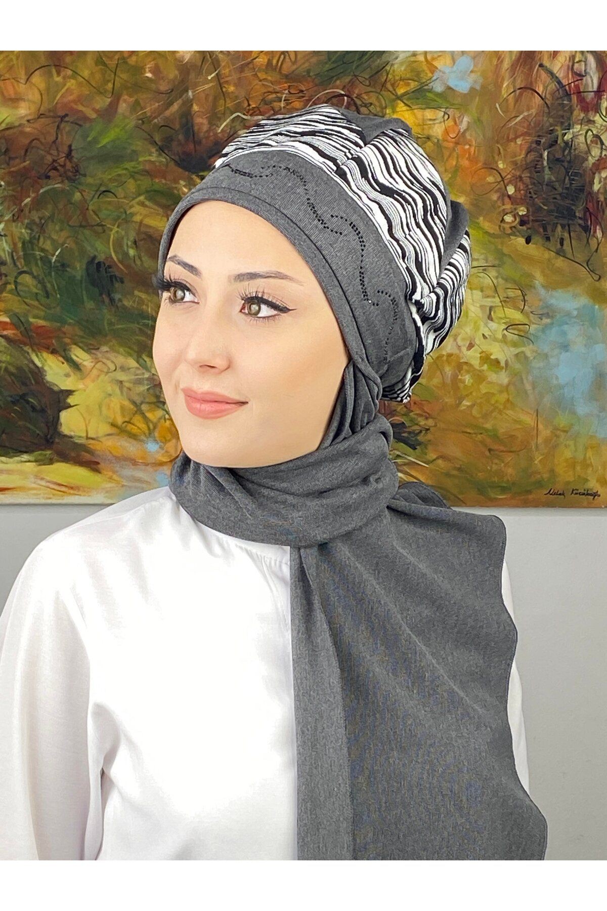 Çarkıfelek Model Çizgili Kemer Desenli Taşlı Orta Gri  Atkılı Bere