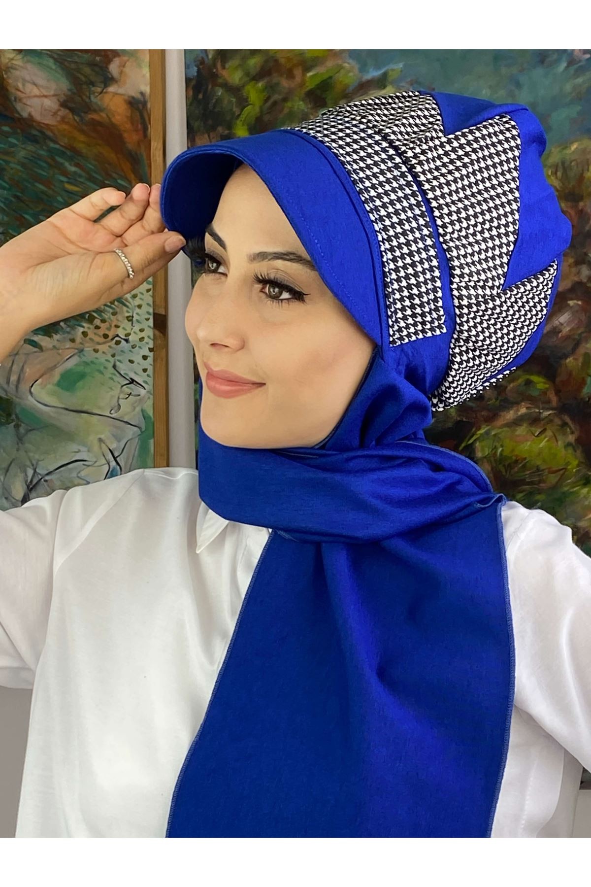 Kazayağı Saks Mavisi Tokalı Kemerli Şapka Şal