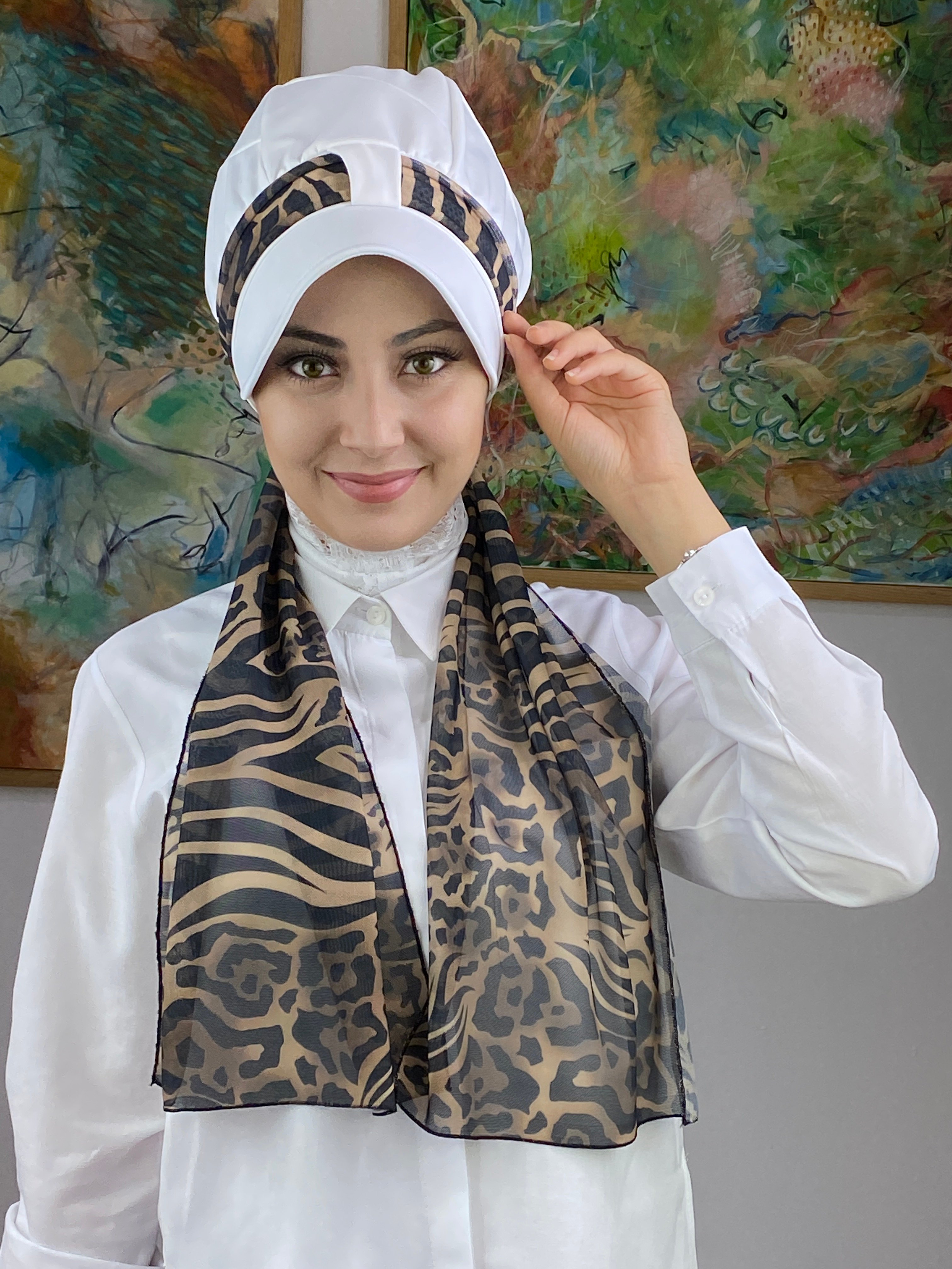 Tek Biritli Atkılı Şapka - beyaz - leopar