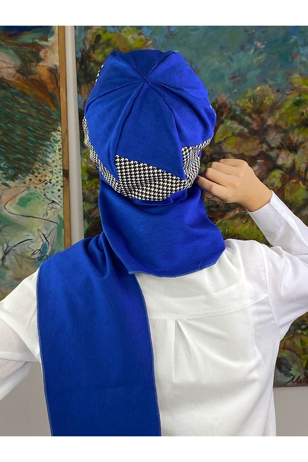 Kazayağı Saks Mavisi Tokalı Kemerli Şapka Şal
